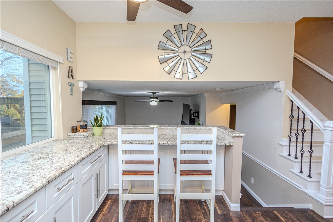 105 SE Crabapple Drive