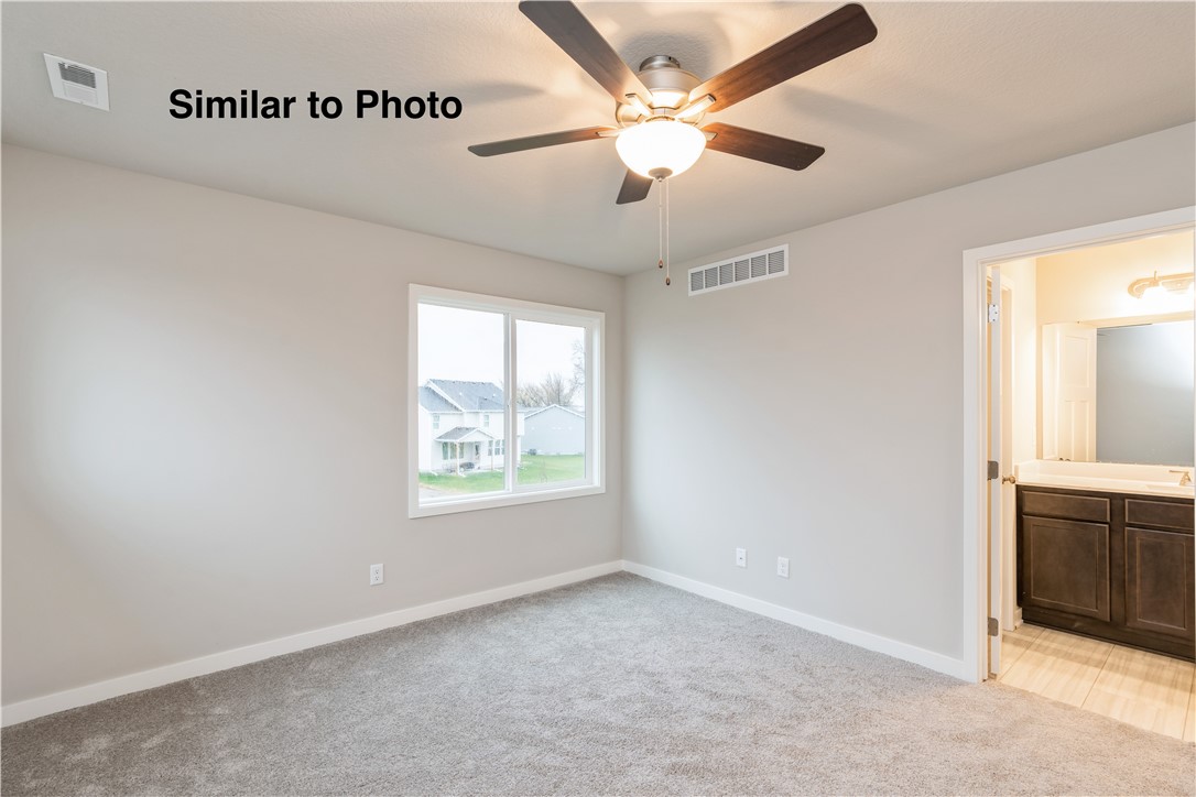 470 NW Compass Avenue