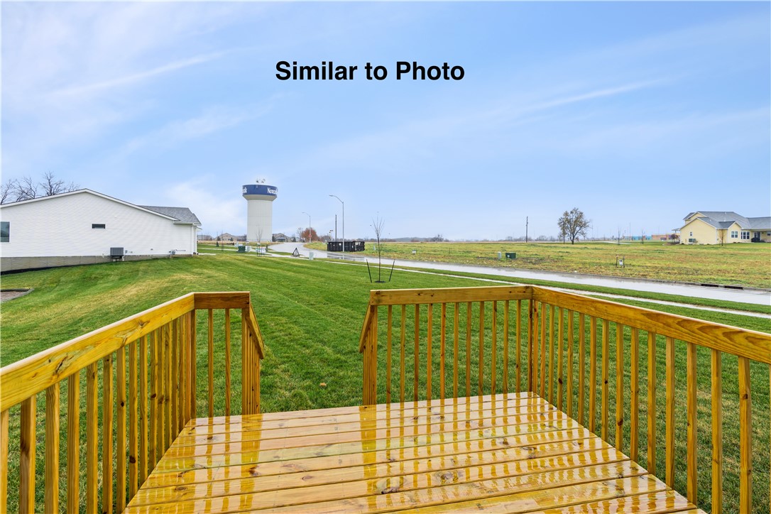 470 NW Compass Avenue