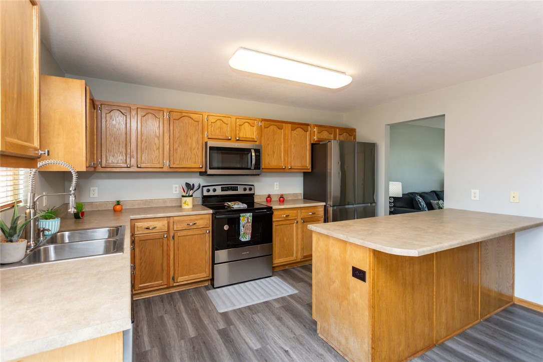 1462 Nine Iron Drive