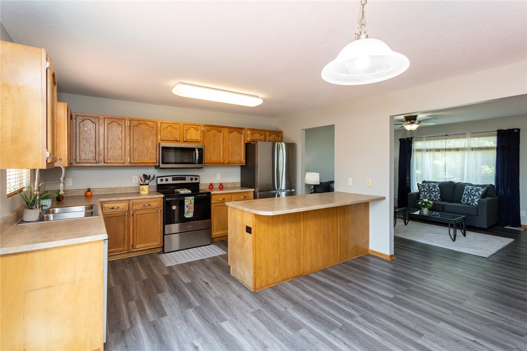 1462 Nine Iron Drive