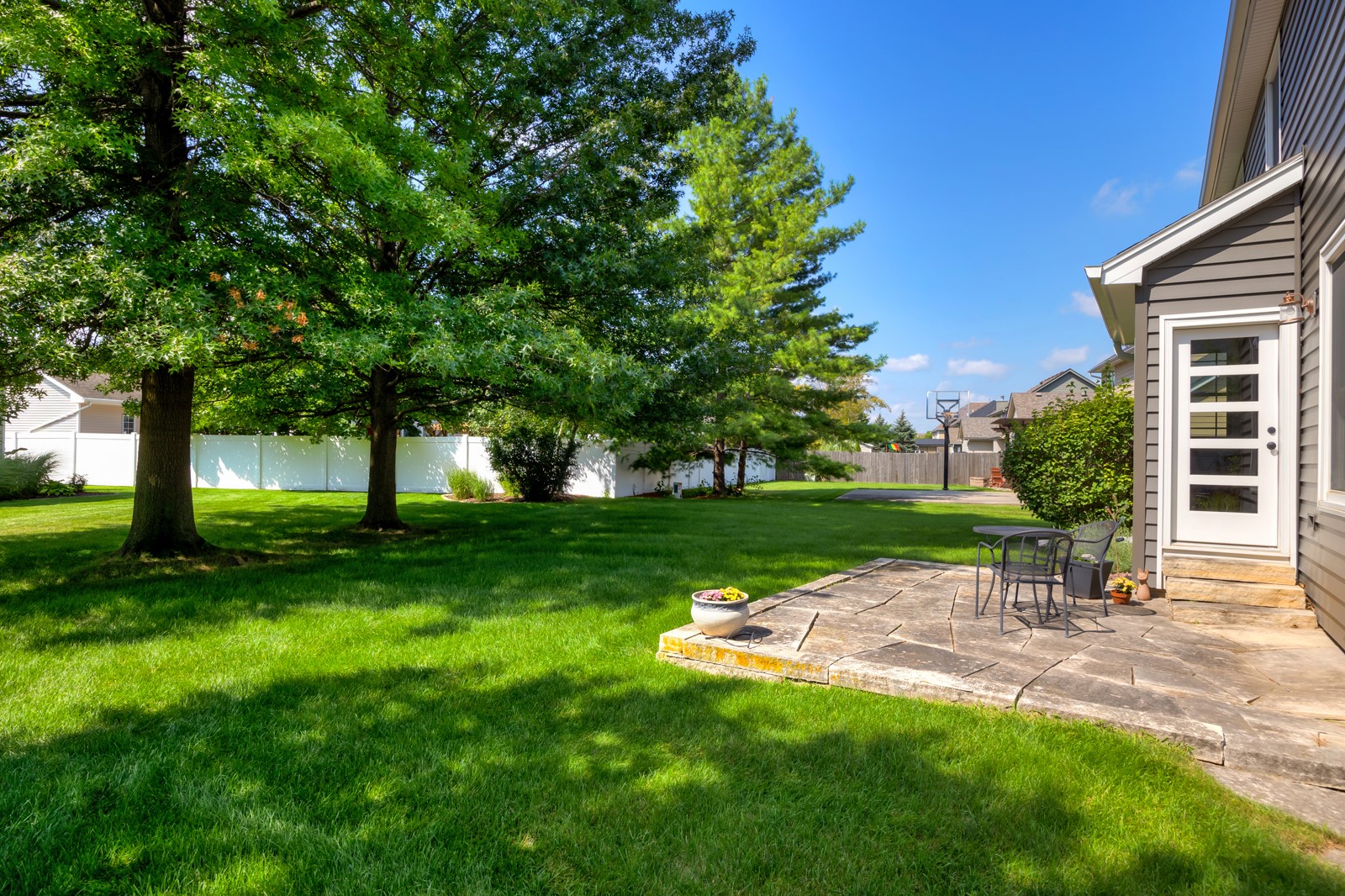 13400 Sheridan Avenue