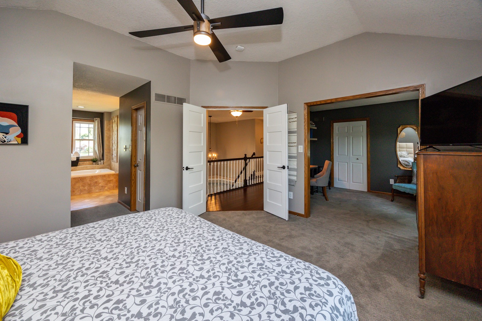 13400 Sheridan Avenue