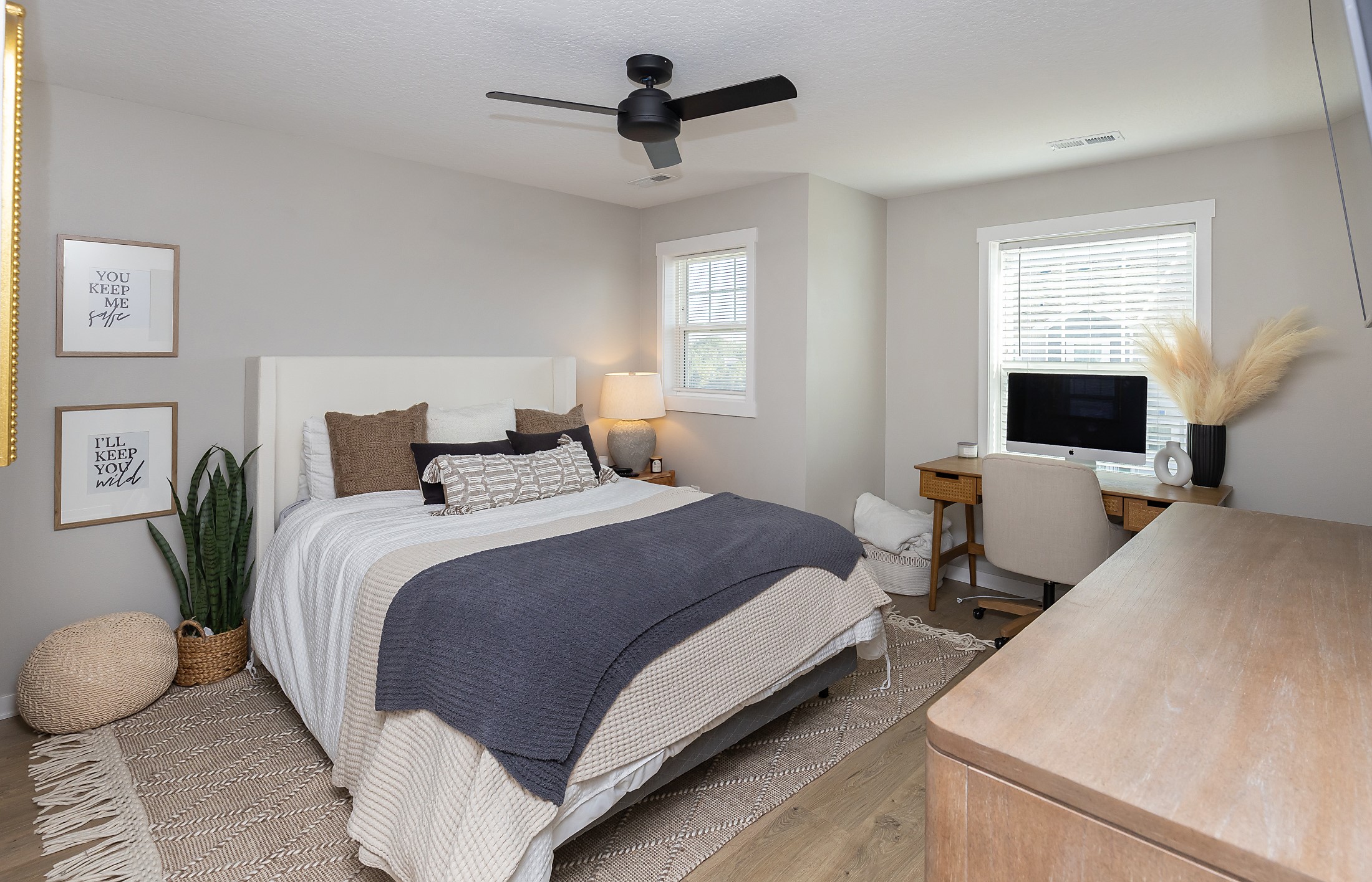 2726 NW Kate Shelley Lane