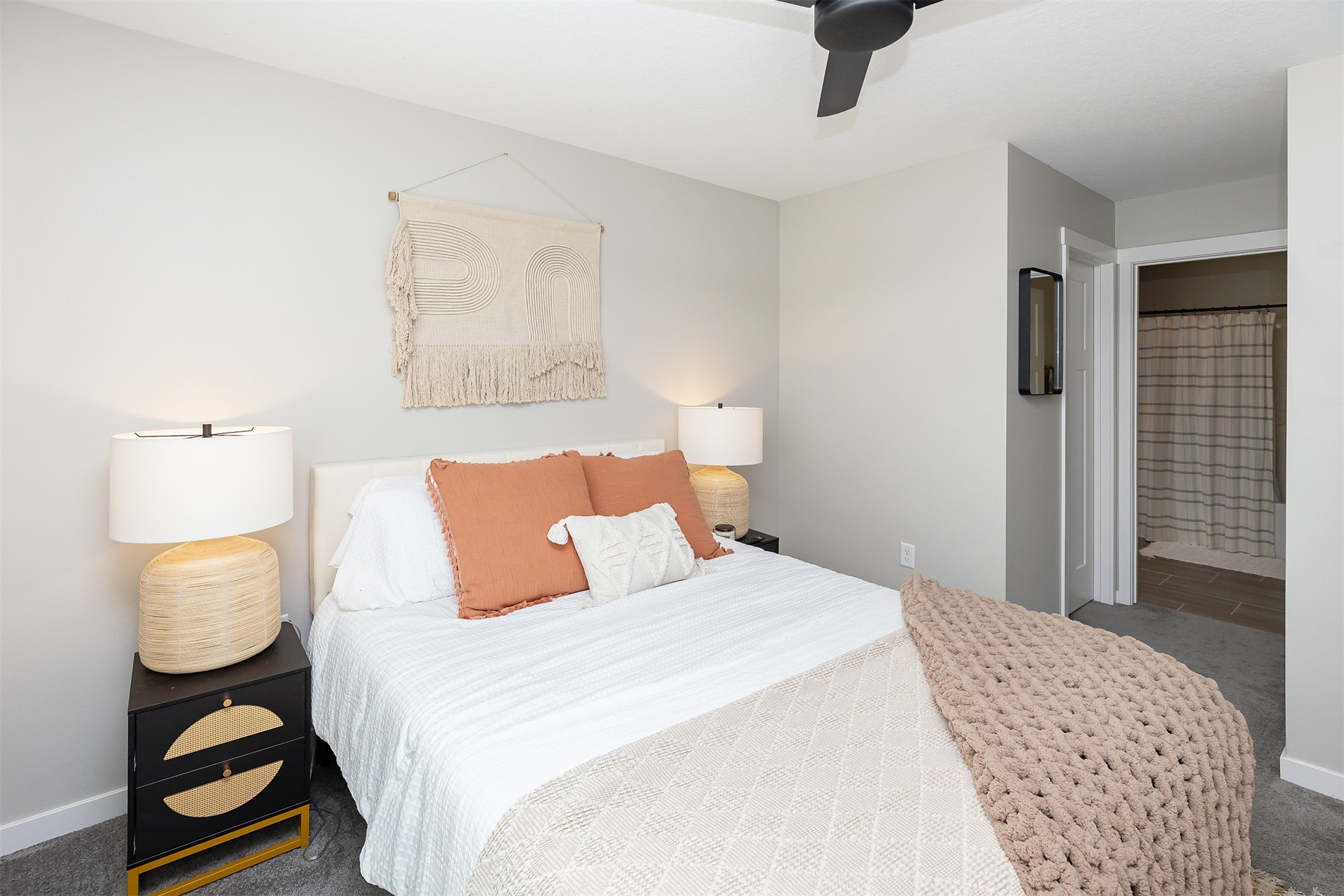 2726 NW Kate Shelley Lane