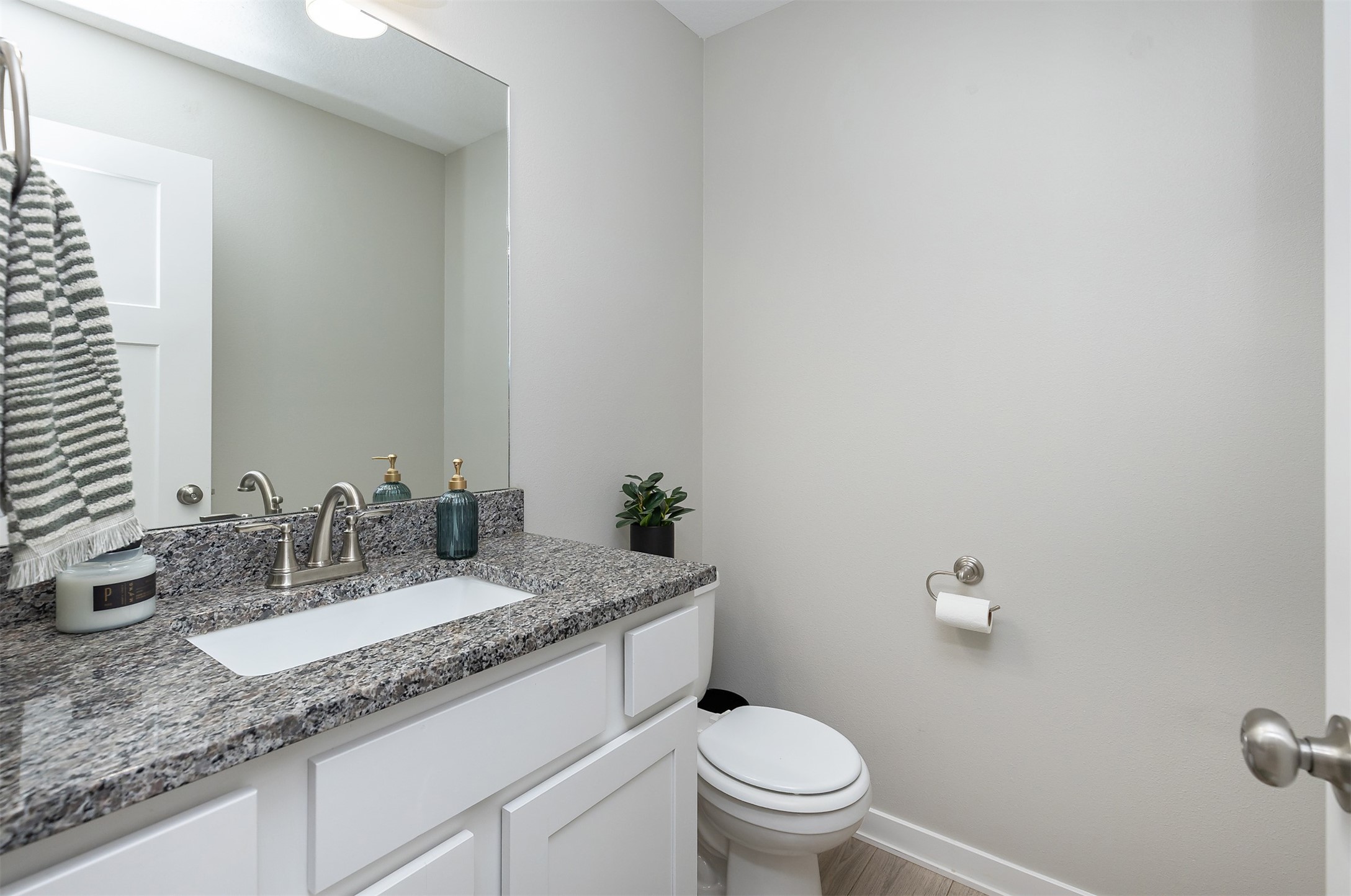 2726 NW Kate Shelley Lane