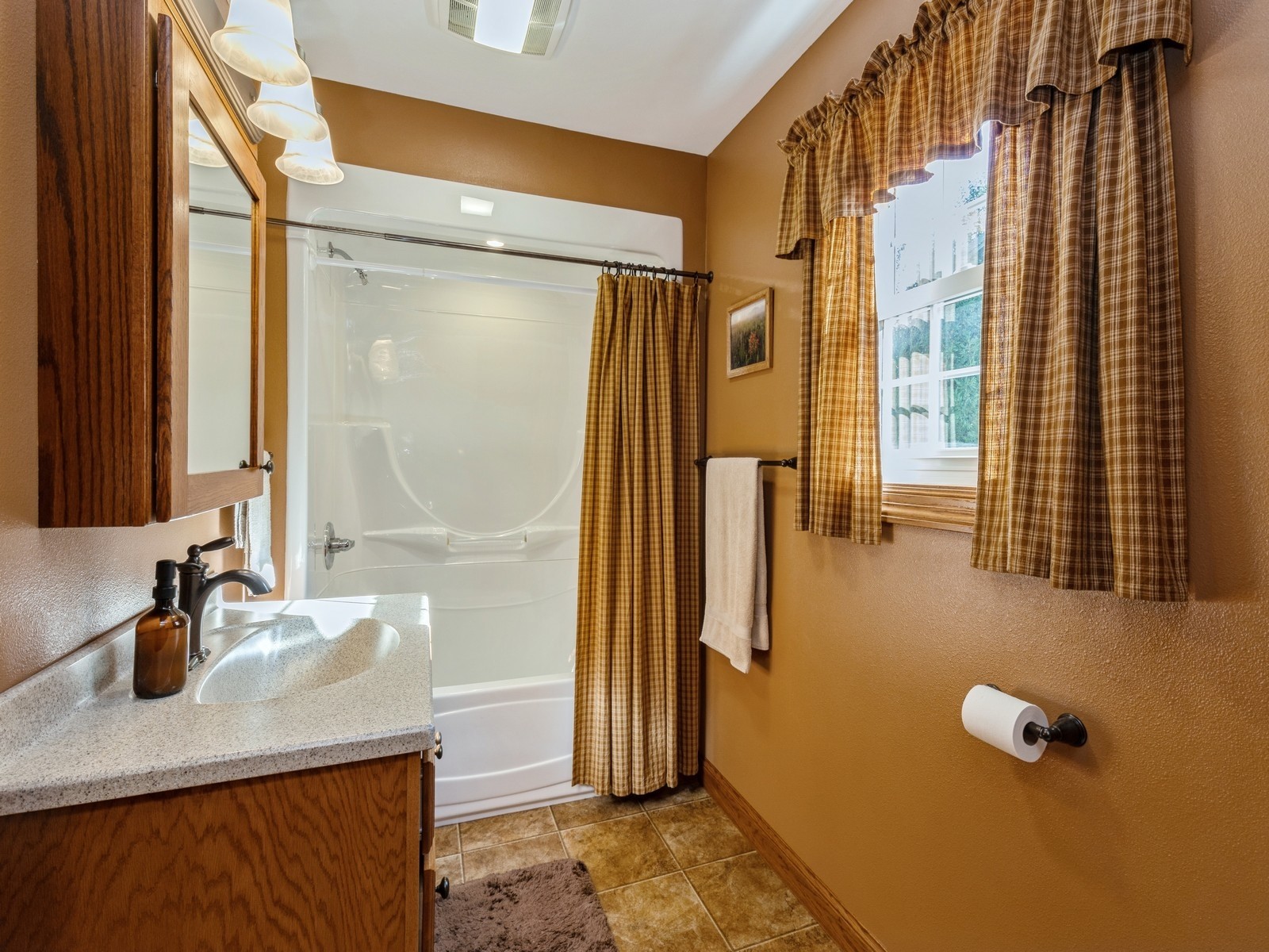 8350 E 92nd Street S