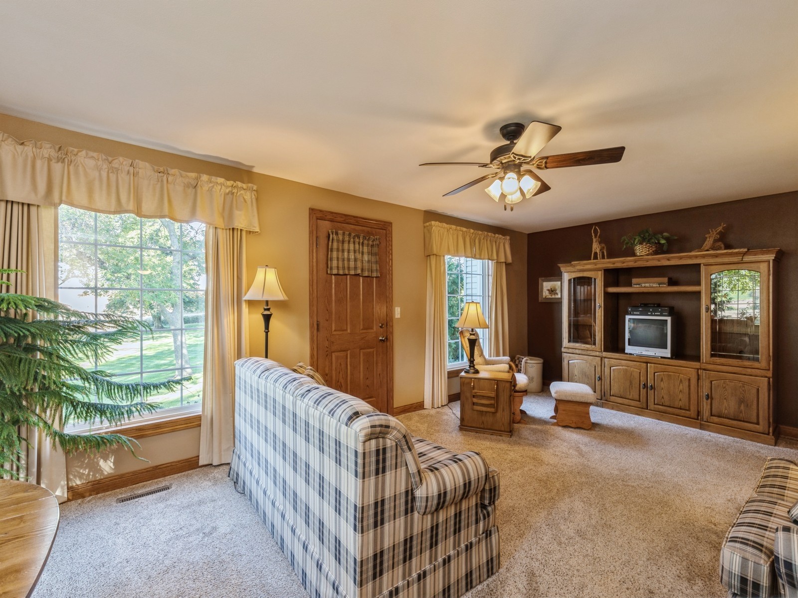 8350 E 92nd Street S