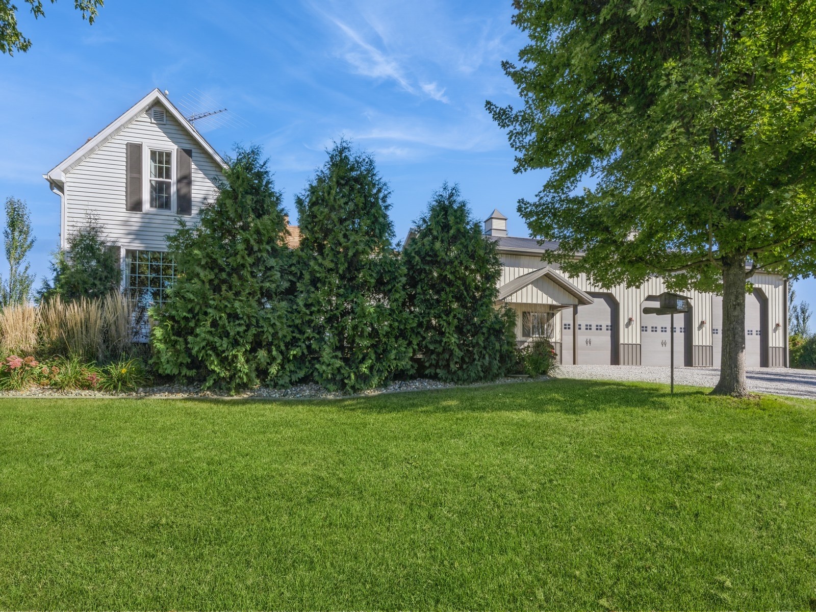 8350 E 92nd Street S