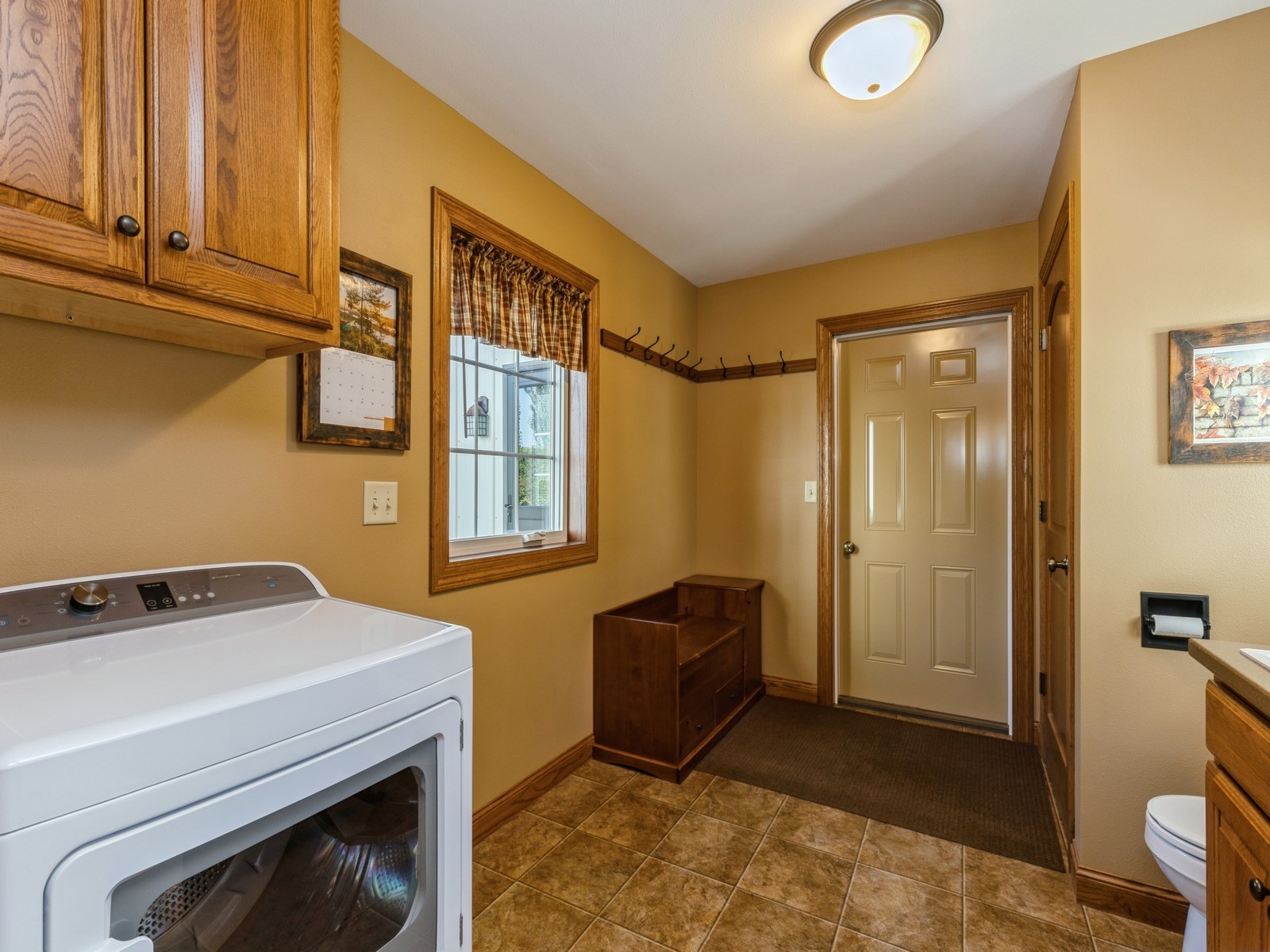 8350 E 92nd Street S