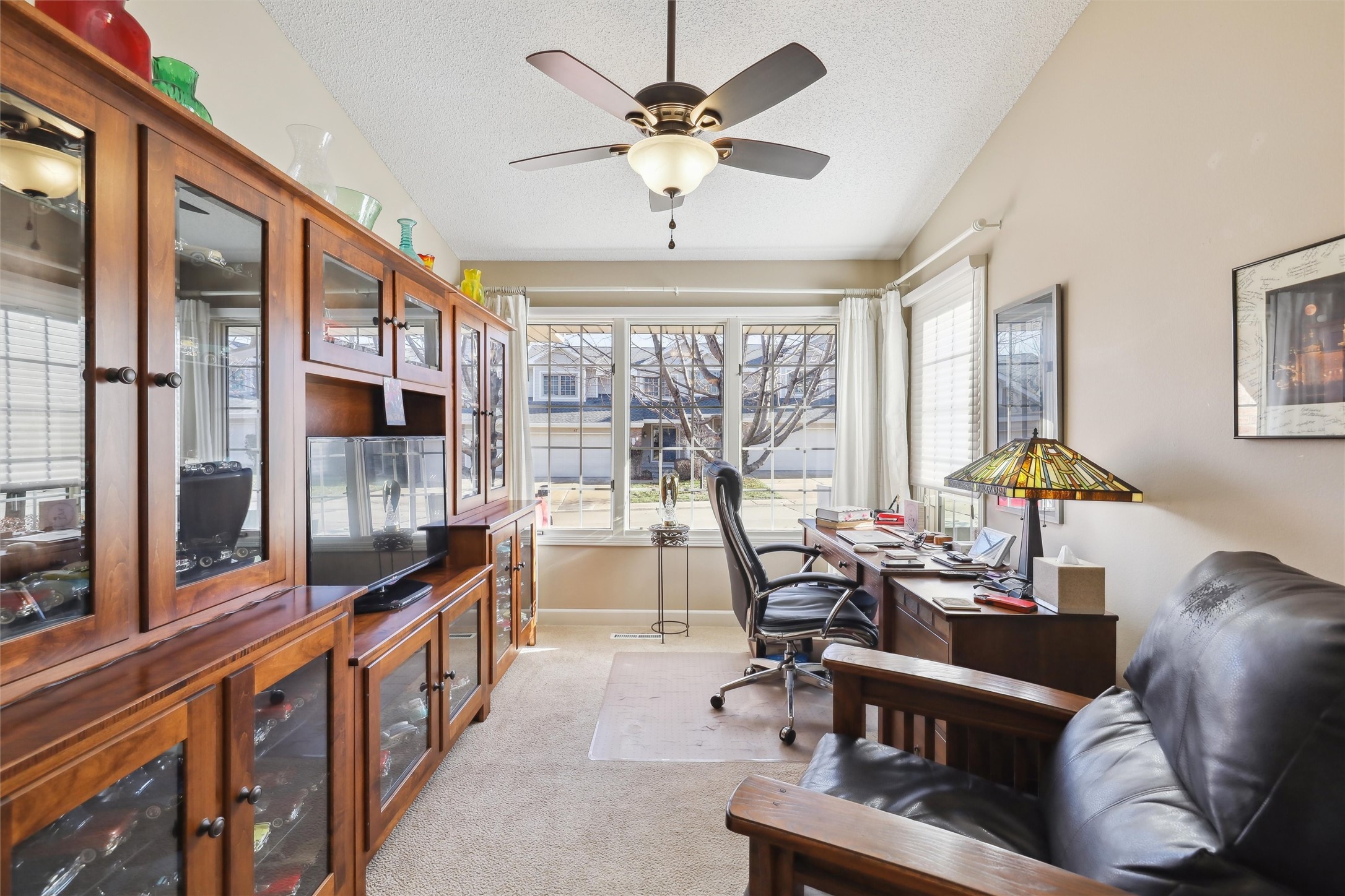 4400 Ep True Parkway 42