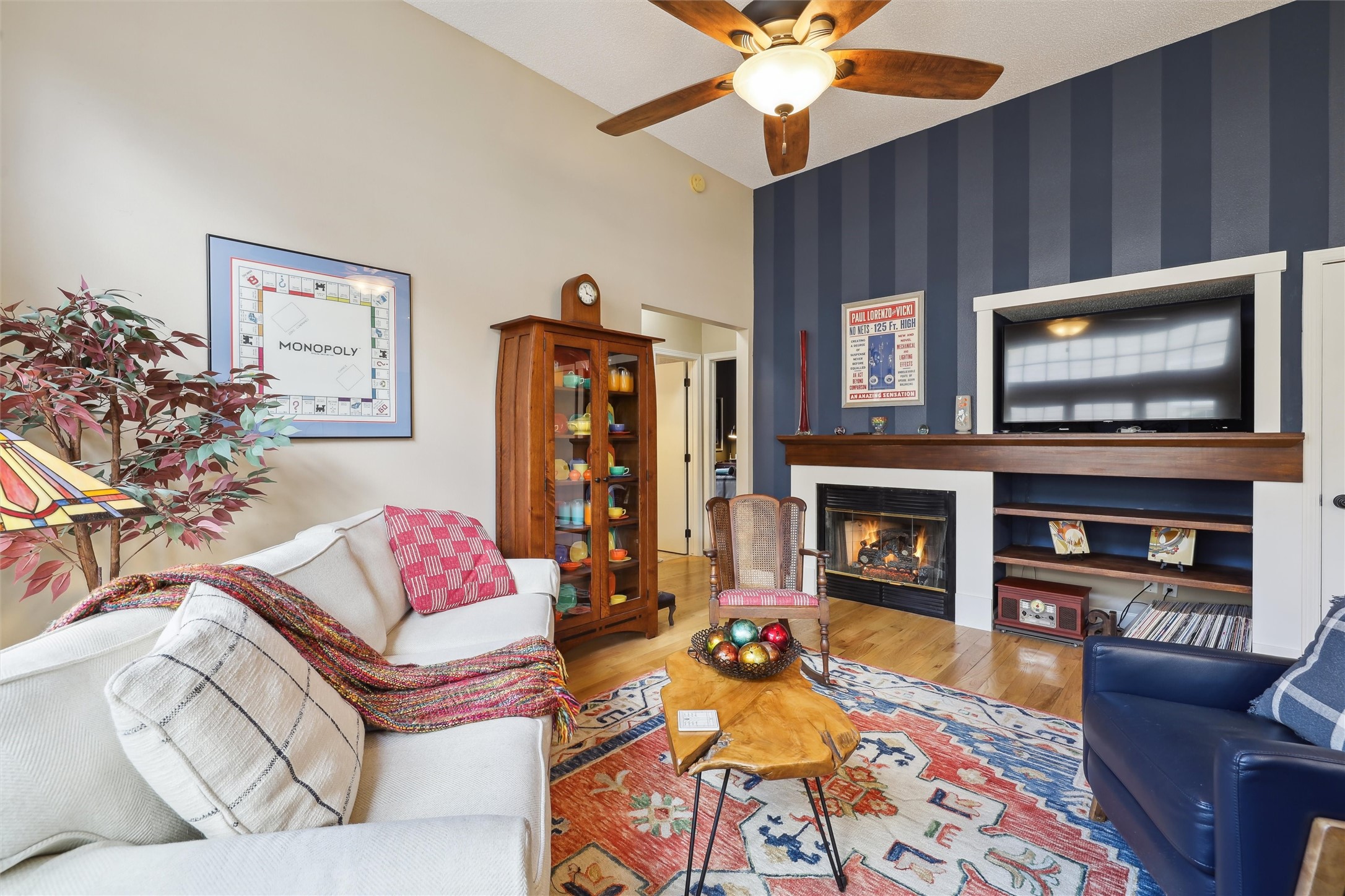 4400 Ep True Parkway 42