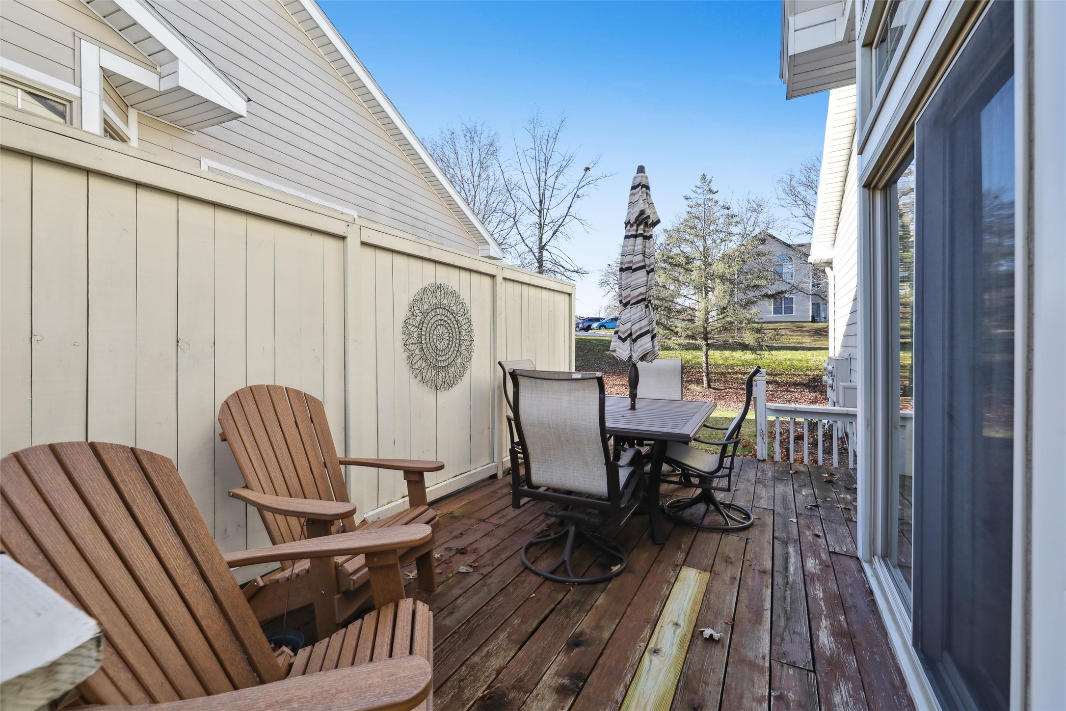 4400 Ep True Parkway 42