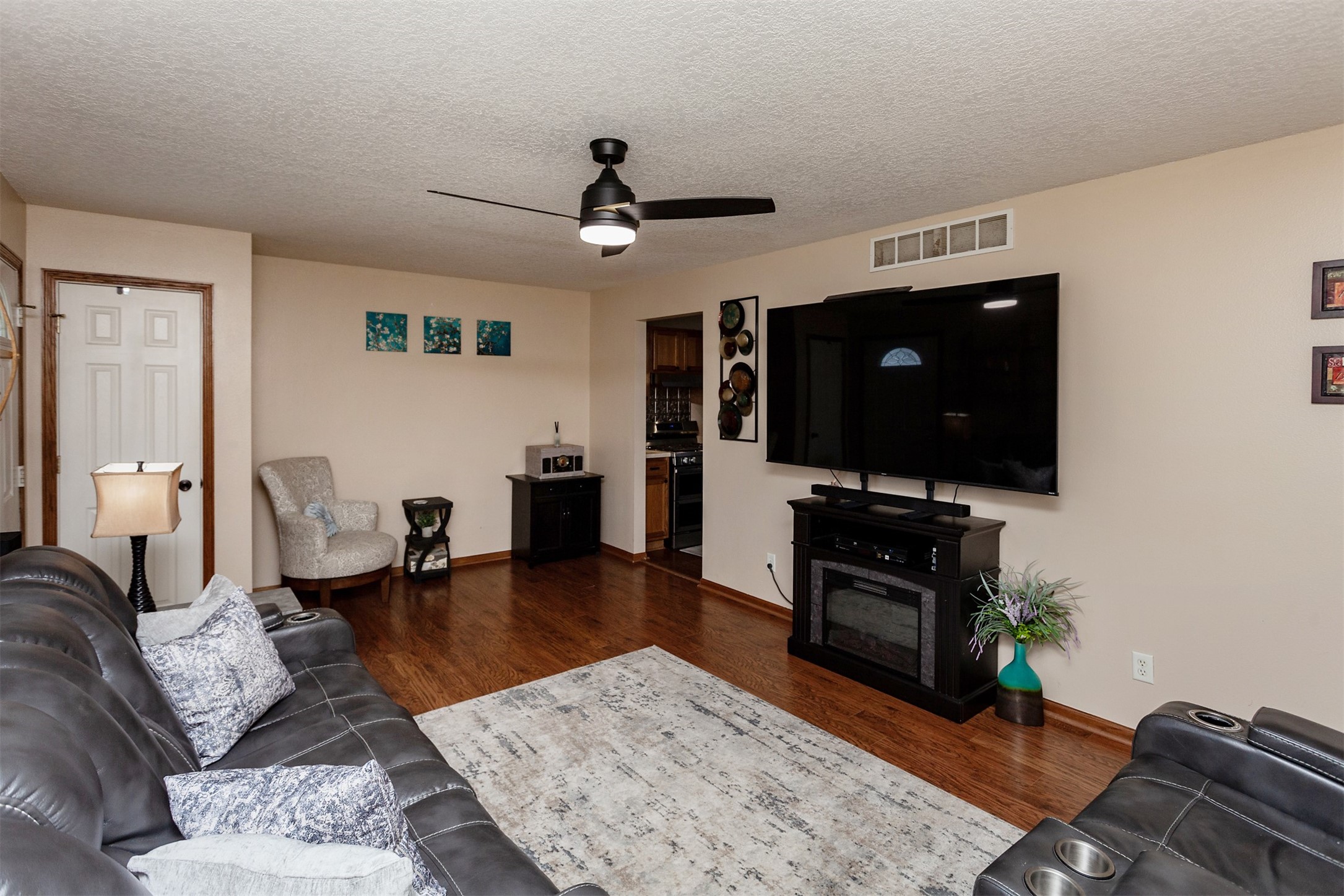 110 S Davenport Street