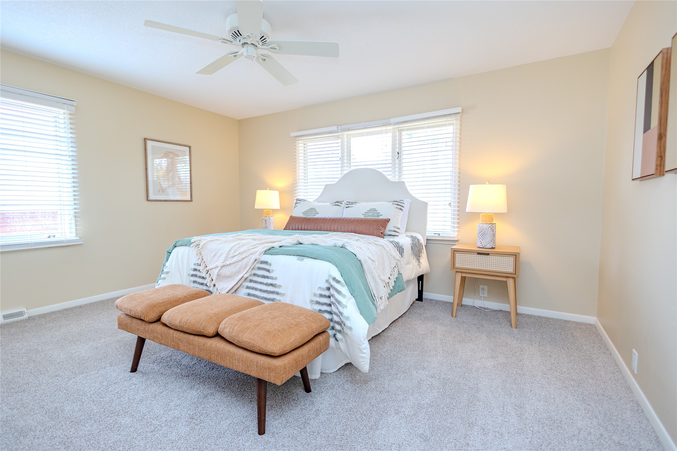 7005 Bellaire Avenue