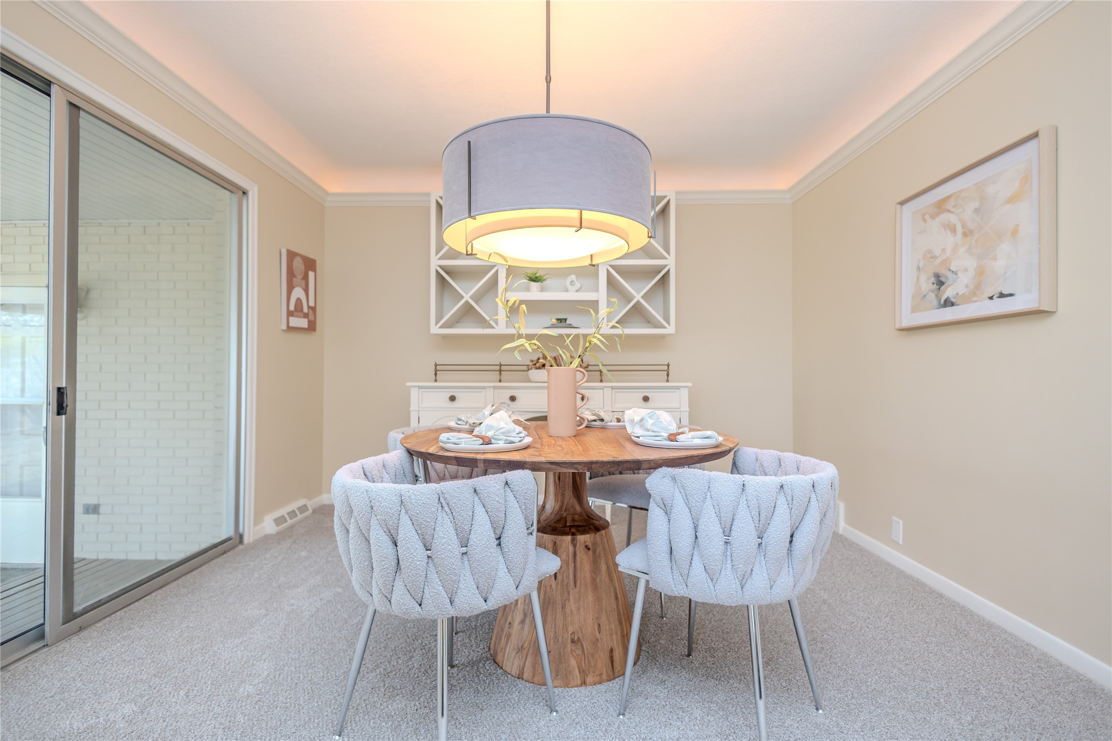 7005 Bellaire Avenue