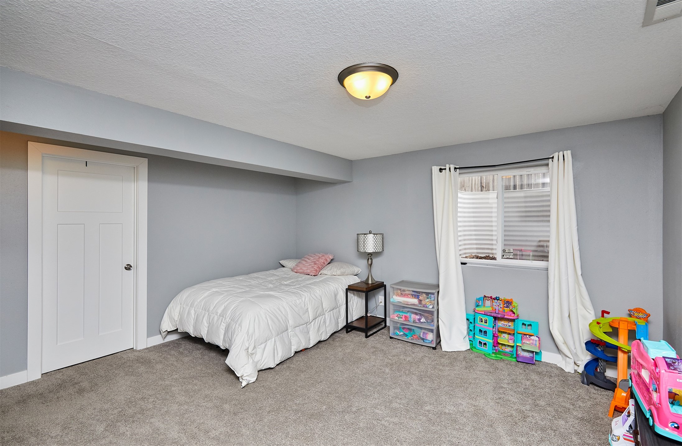 1526 Nine Iron Drive