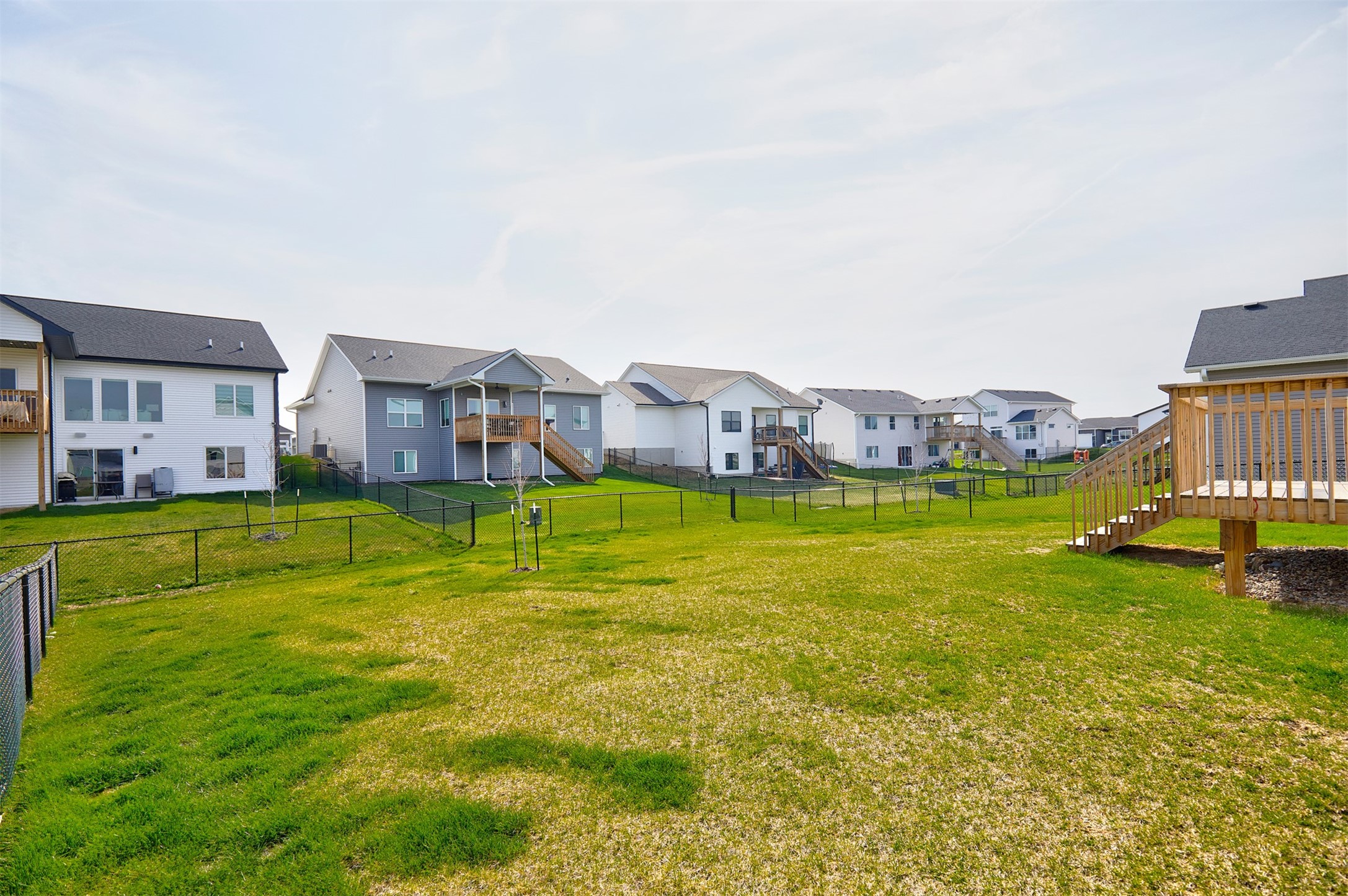 715 NE Deerfield Drive