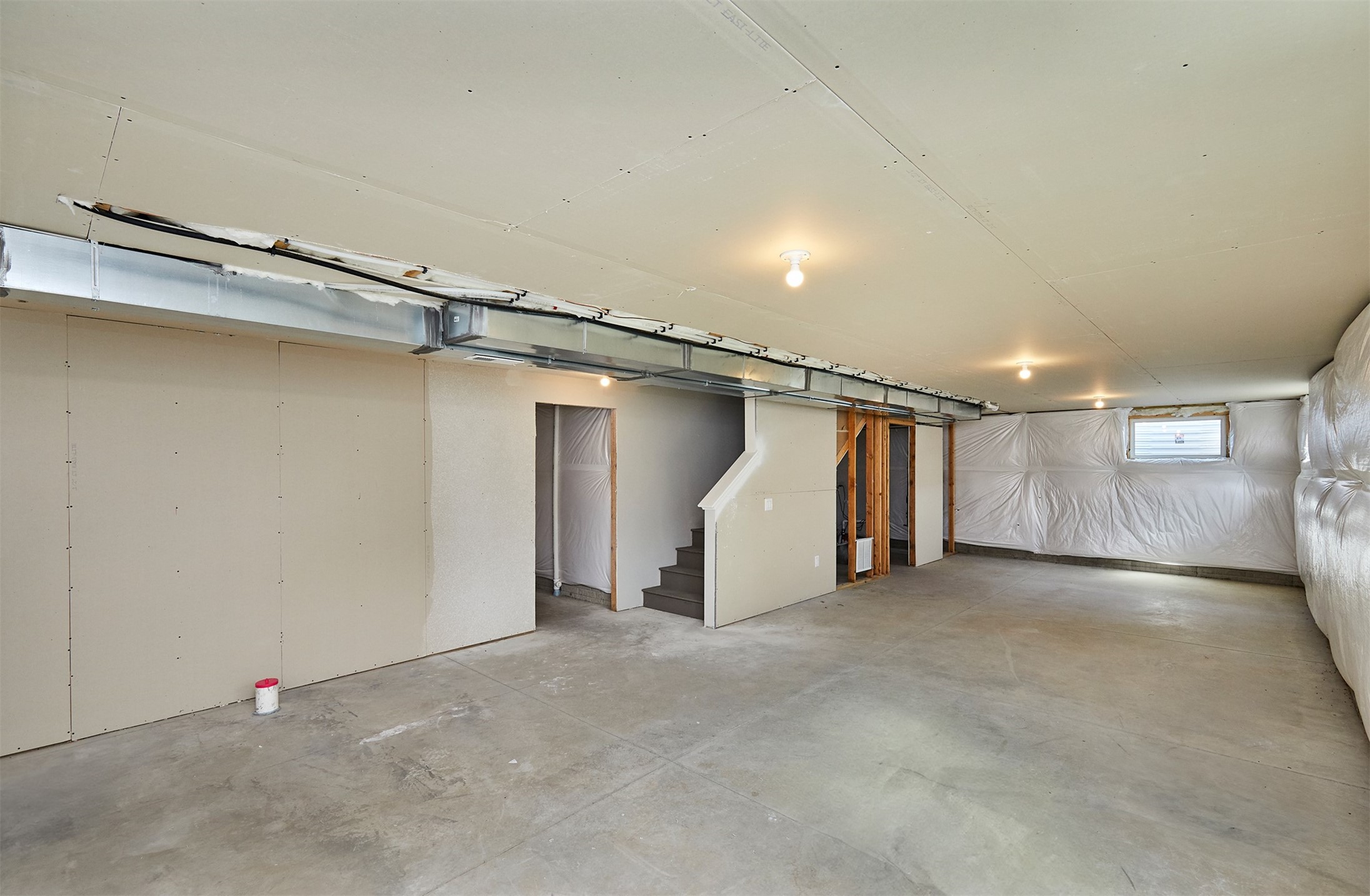 715 NE Deerfield Drive