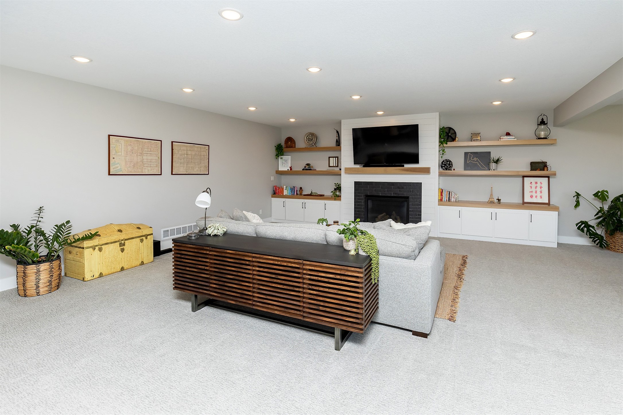 2525 Belmont Boulevard