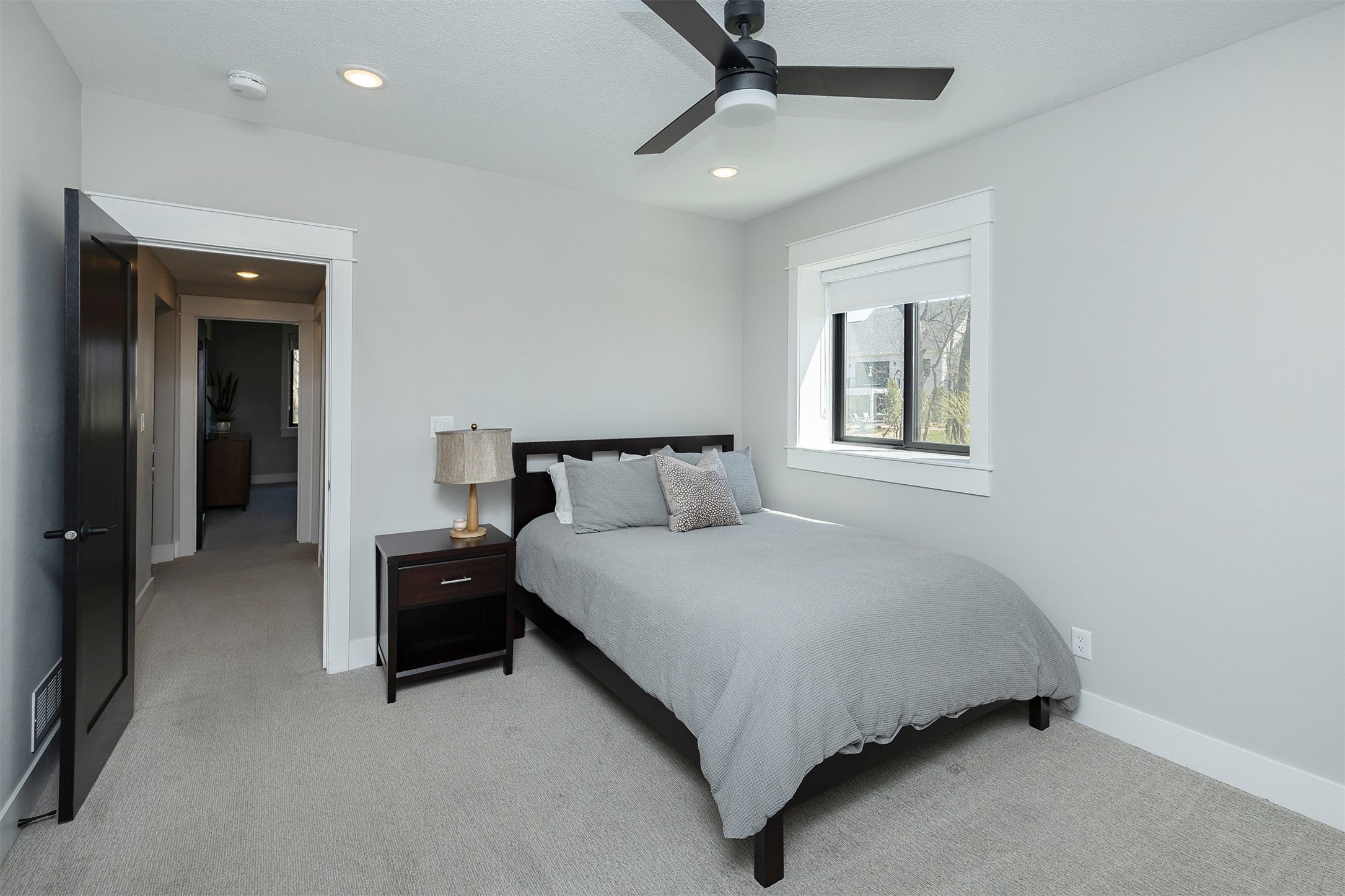 2525 Belmont Boulevard