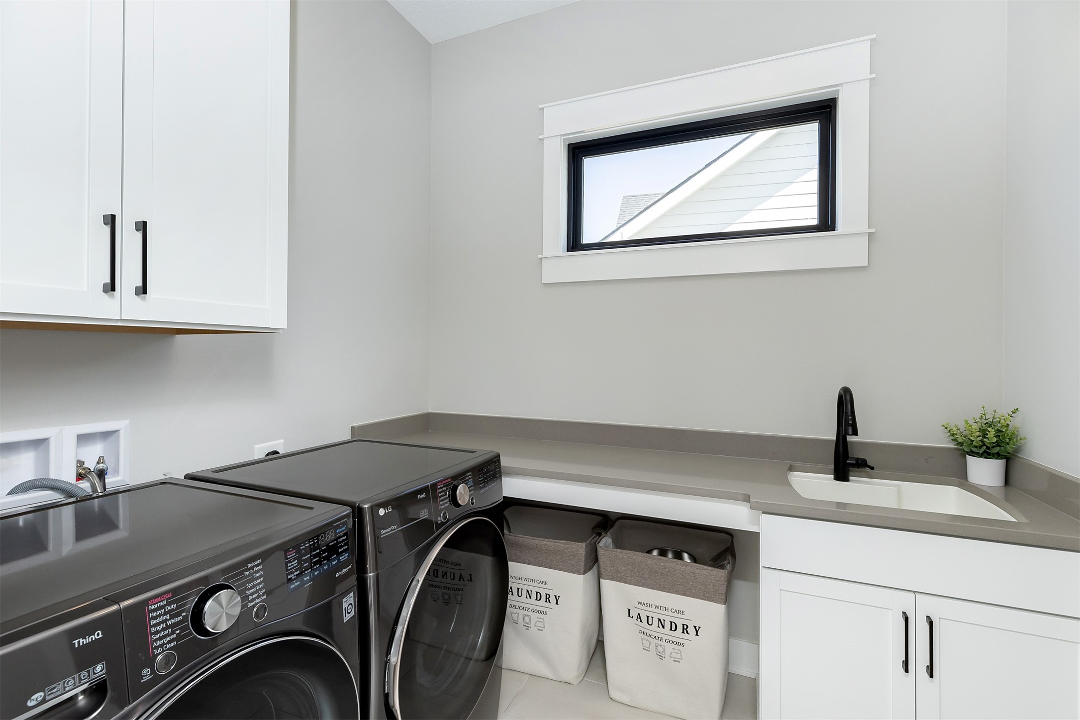 2525 Belmont Boulevard