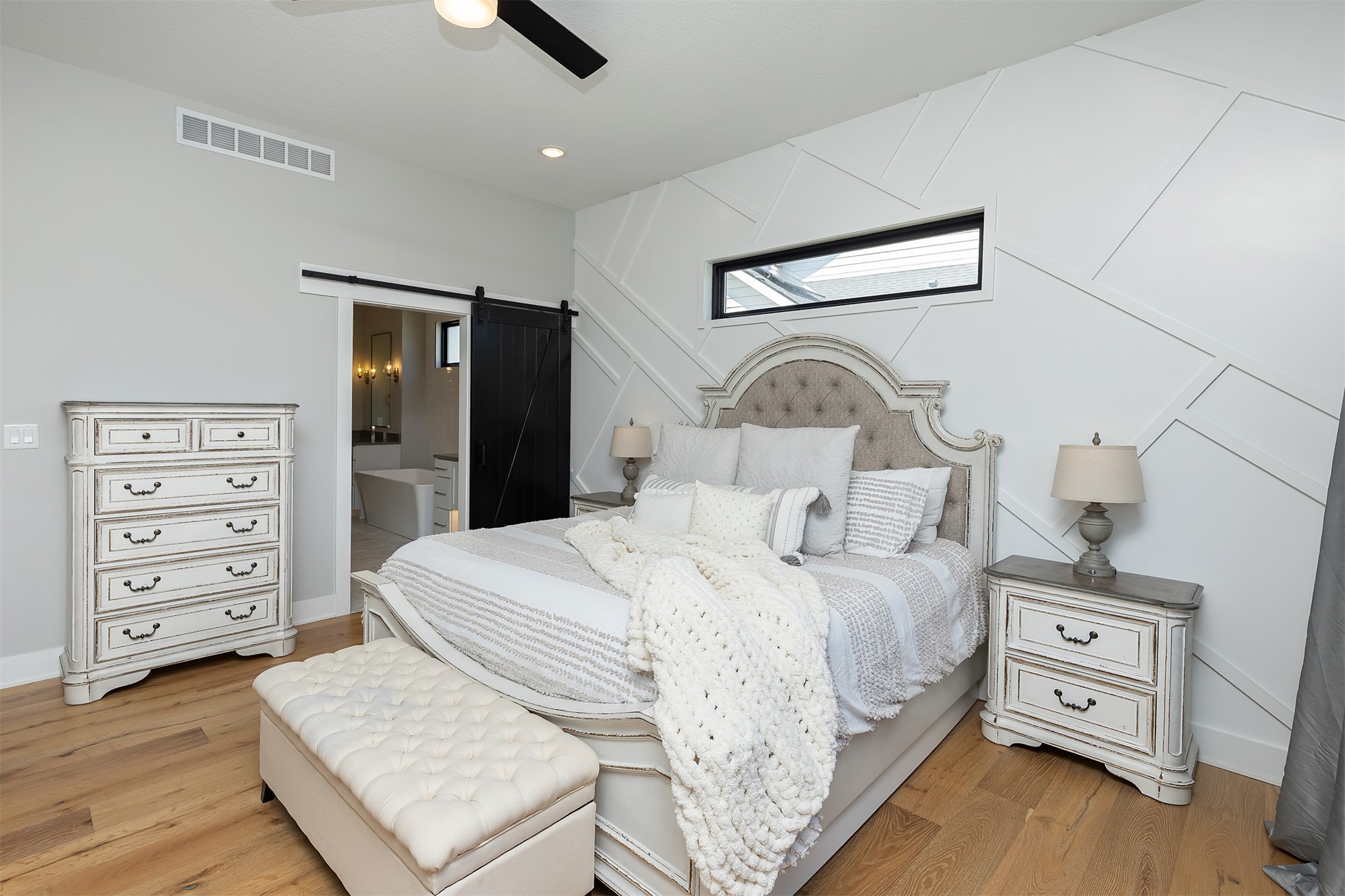 2525 Belmont Boulevard