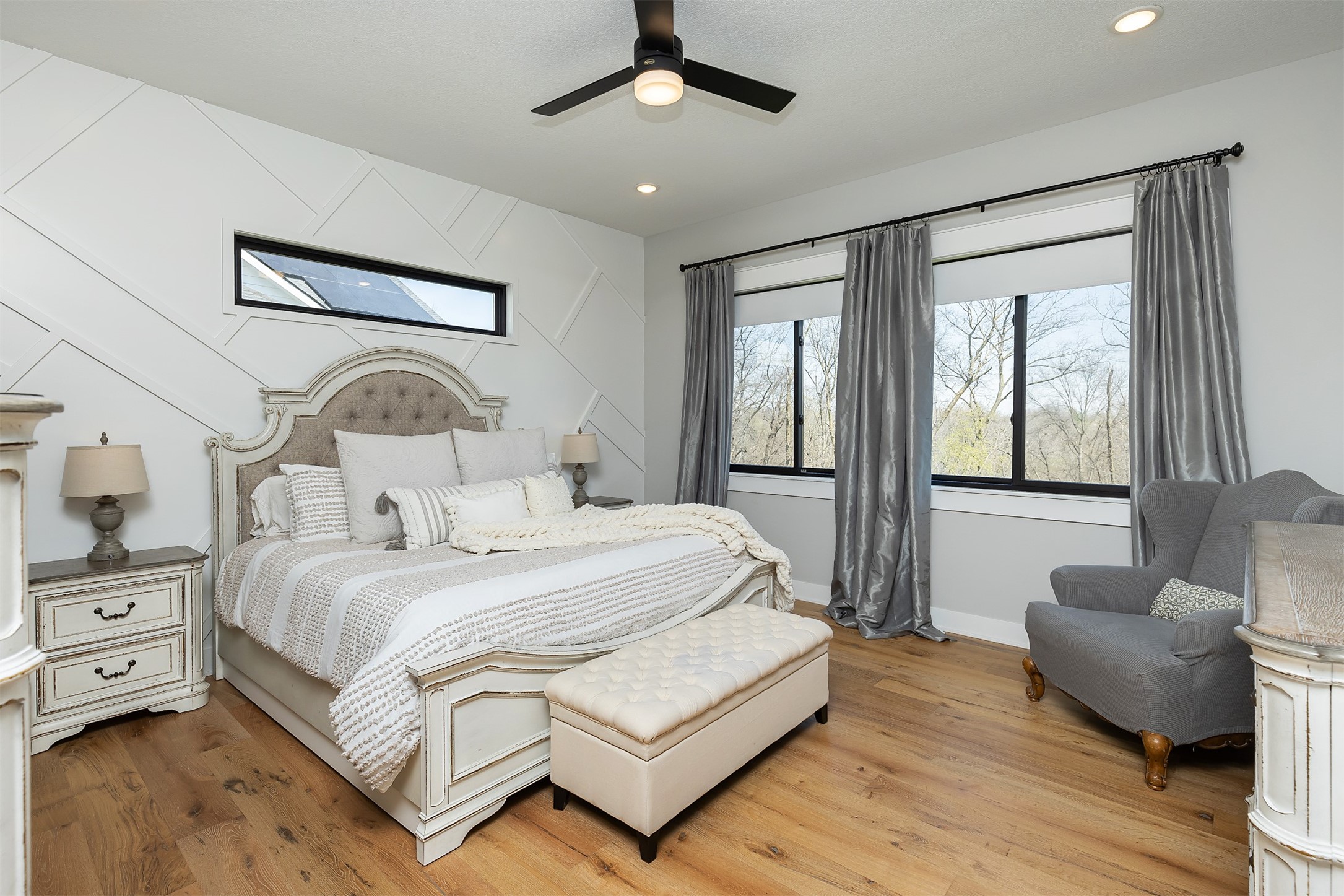 2525 Belmont Boulevard