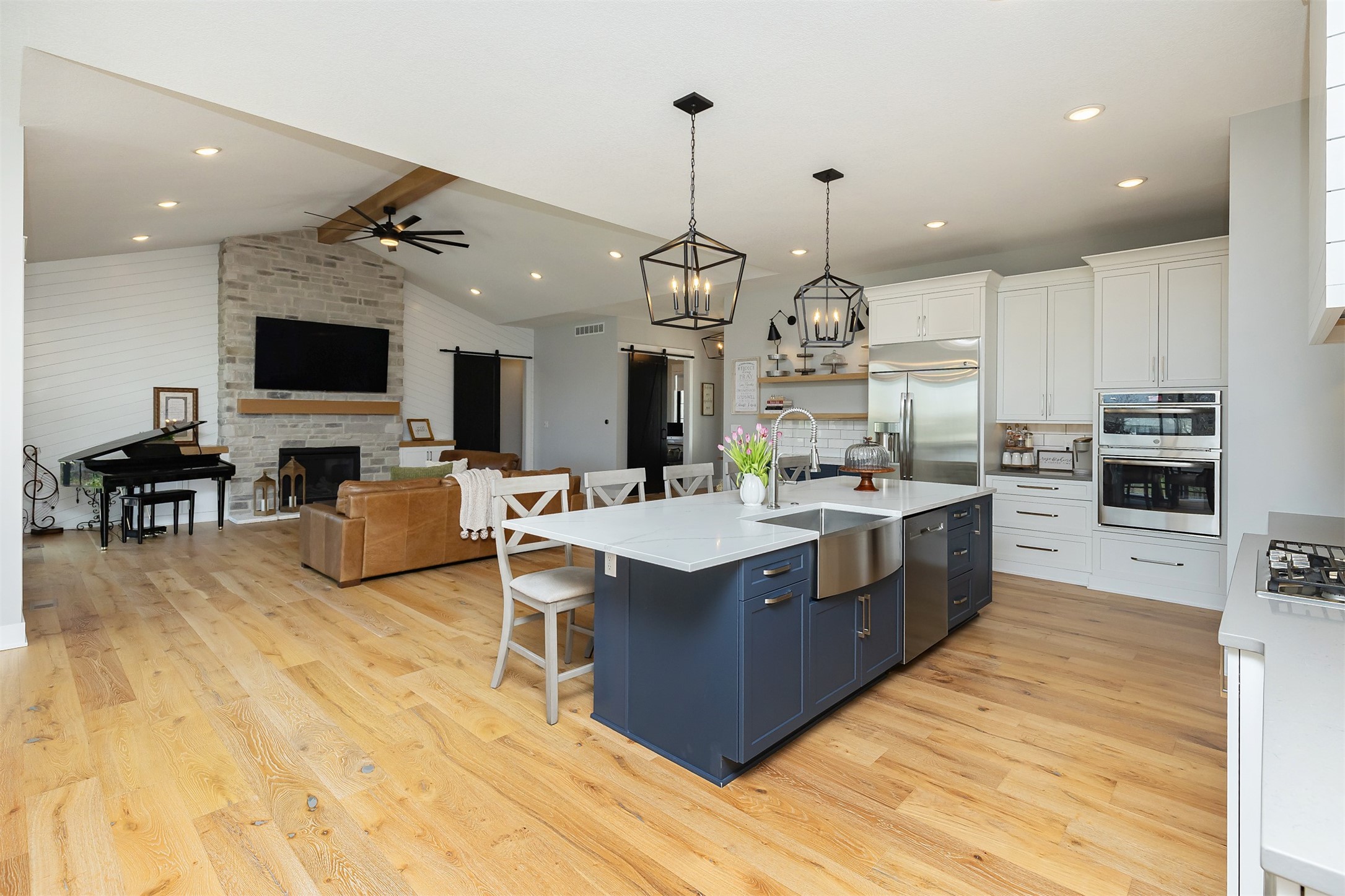 2525 Belmont Boulevard