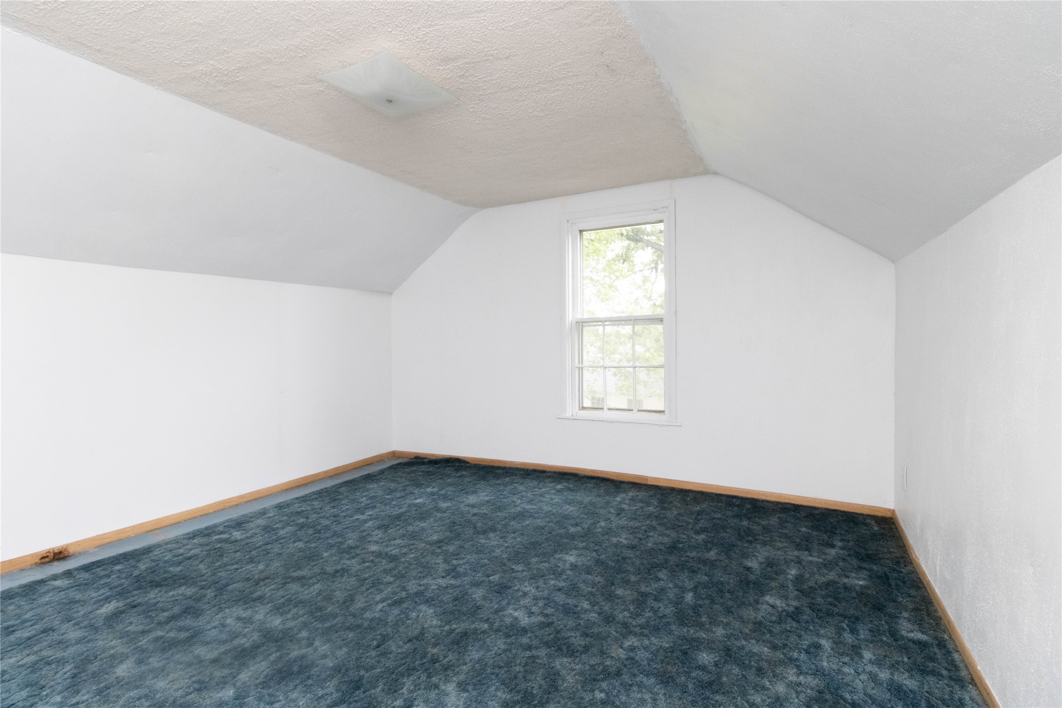 112 N Buchanan Street