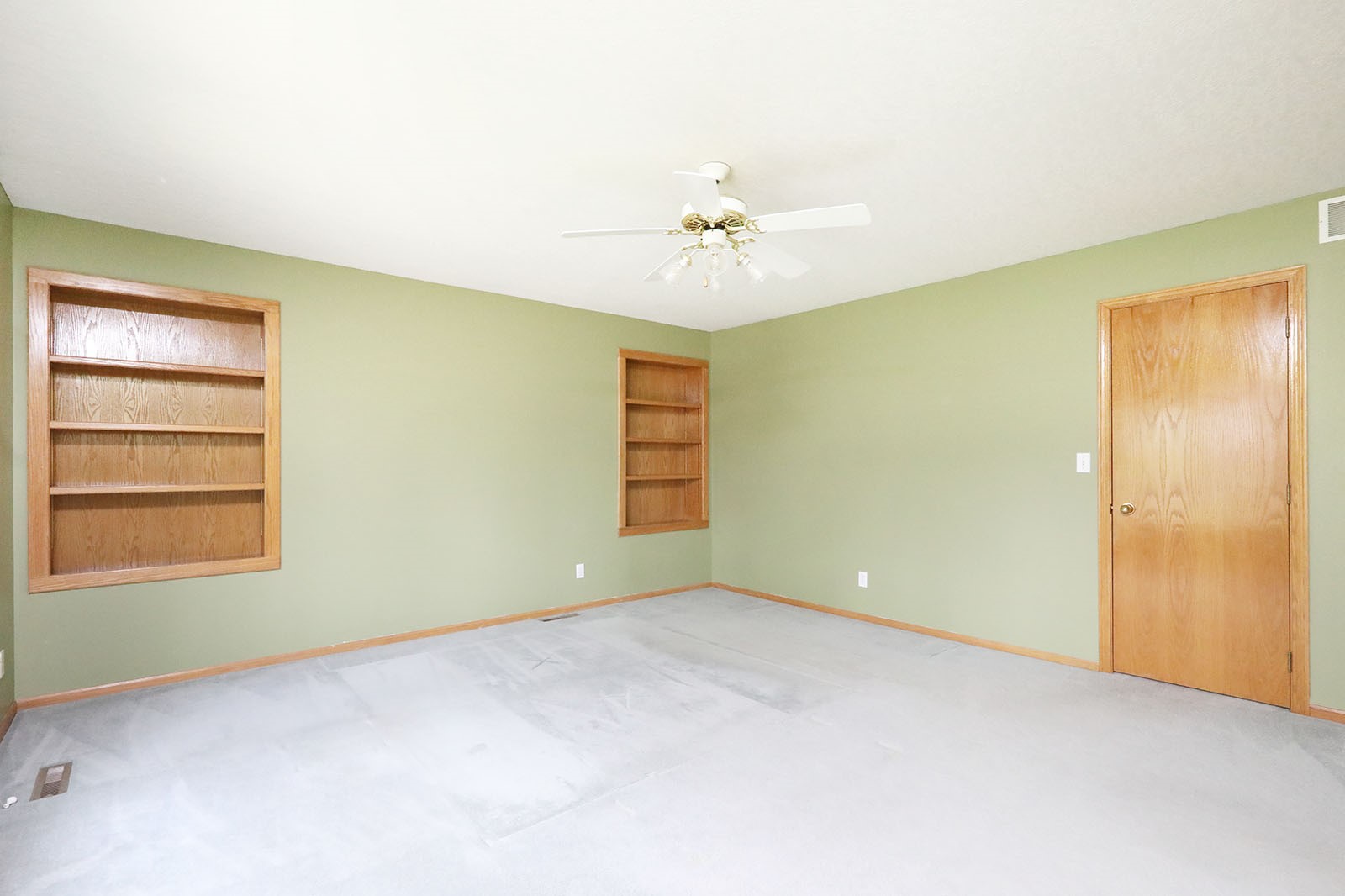 5909 Brookview Drive