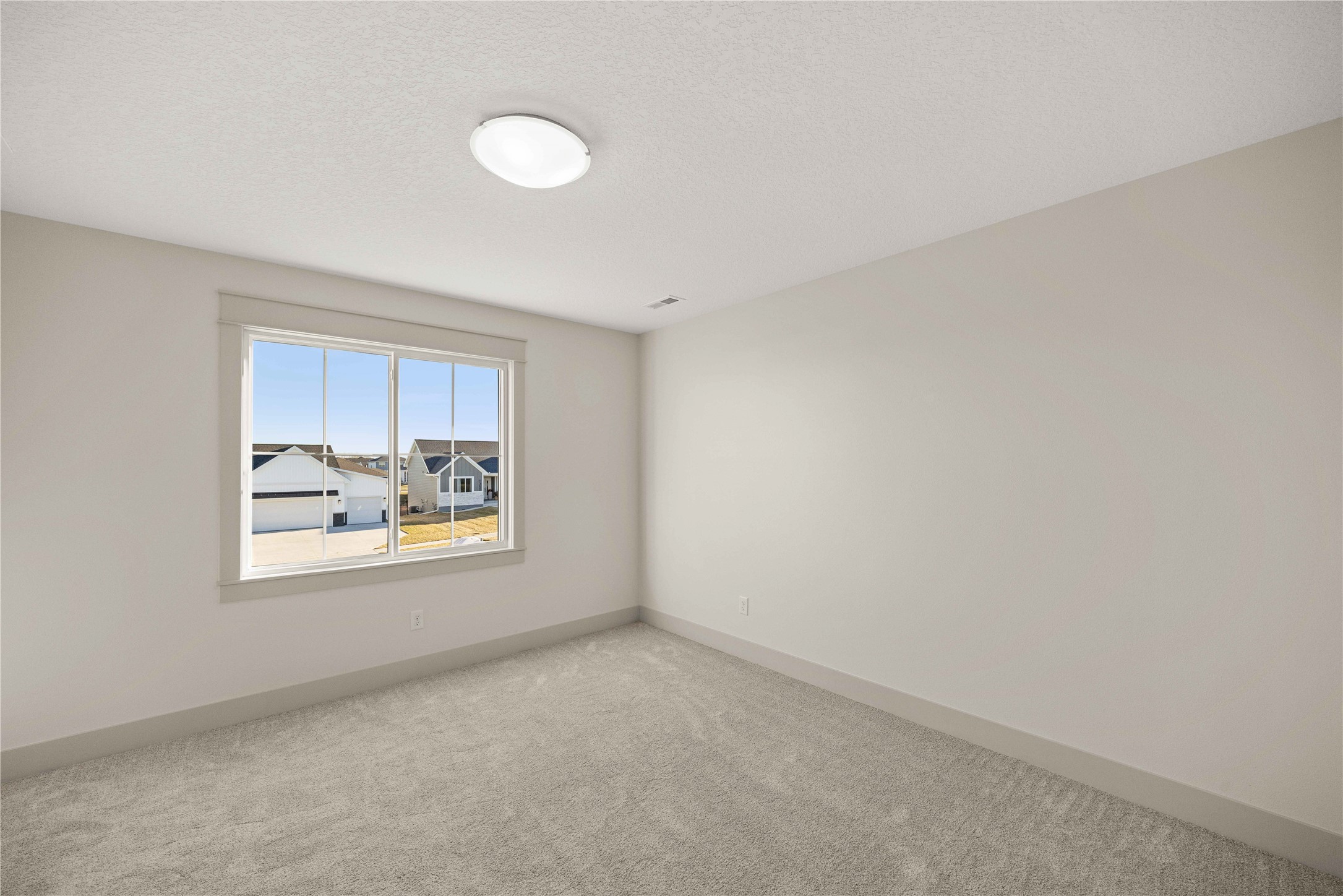 1335 NW Yorktown Drive