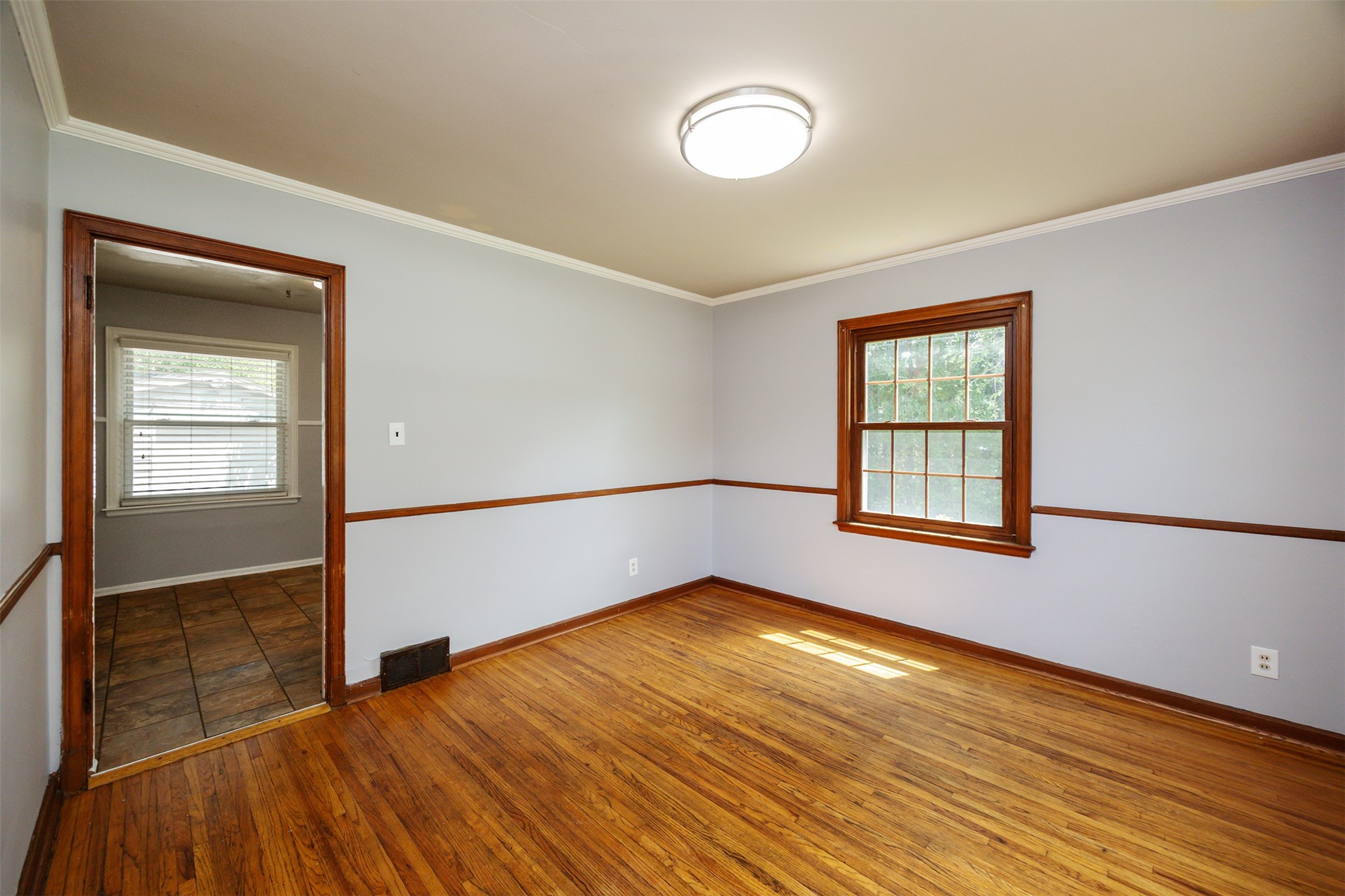 1010 SW Kenworthy Drive