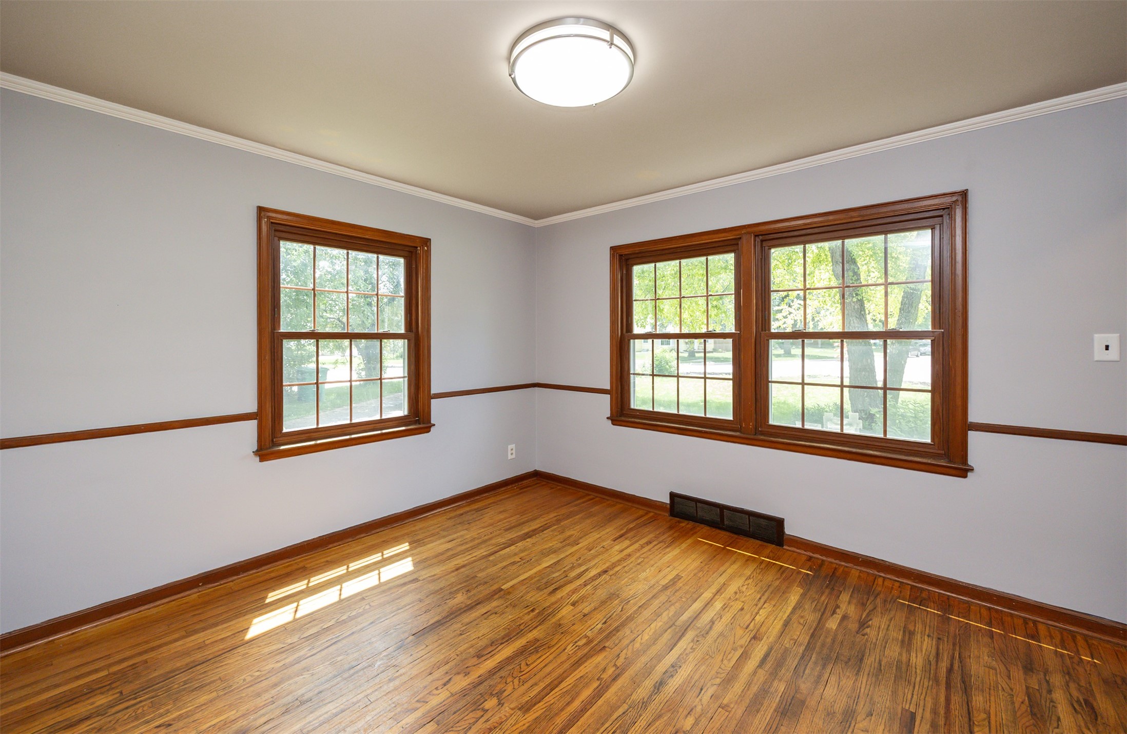 1010 SW Kenworthy Drive