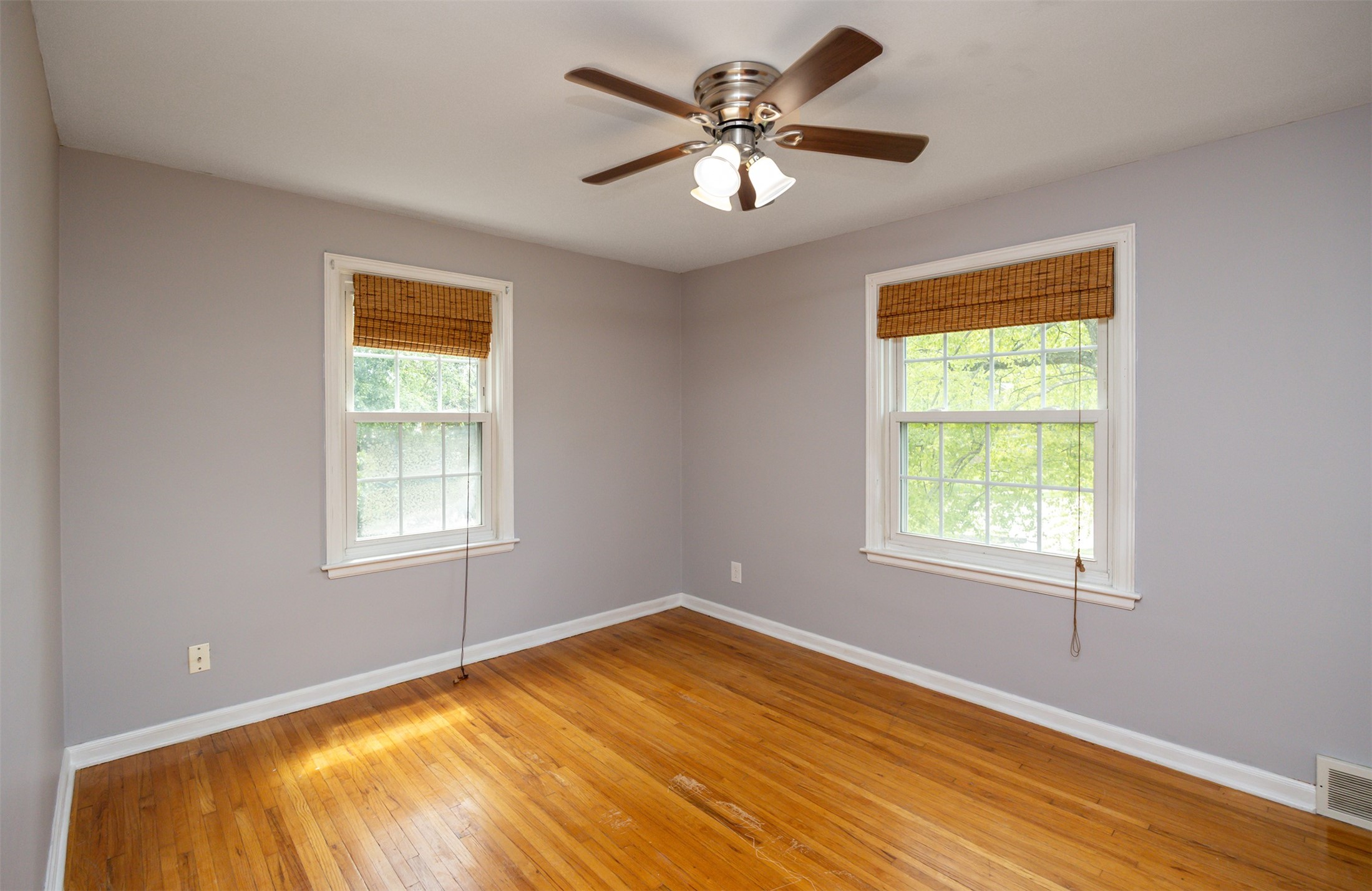 1010 SW Kenworthy Drive