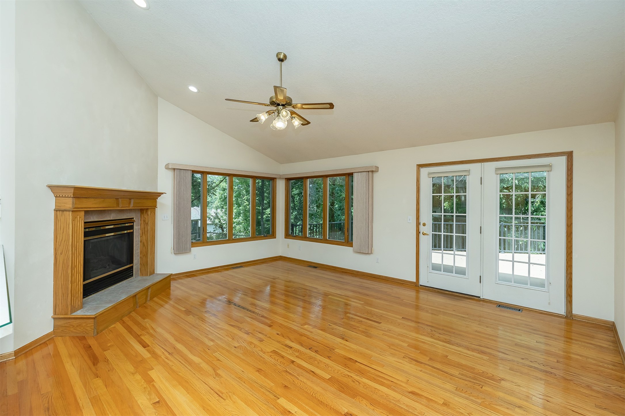 1560 Castlegar Court