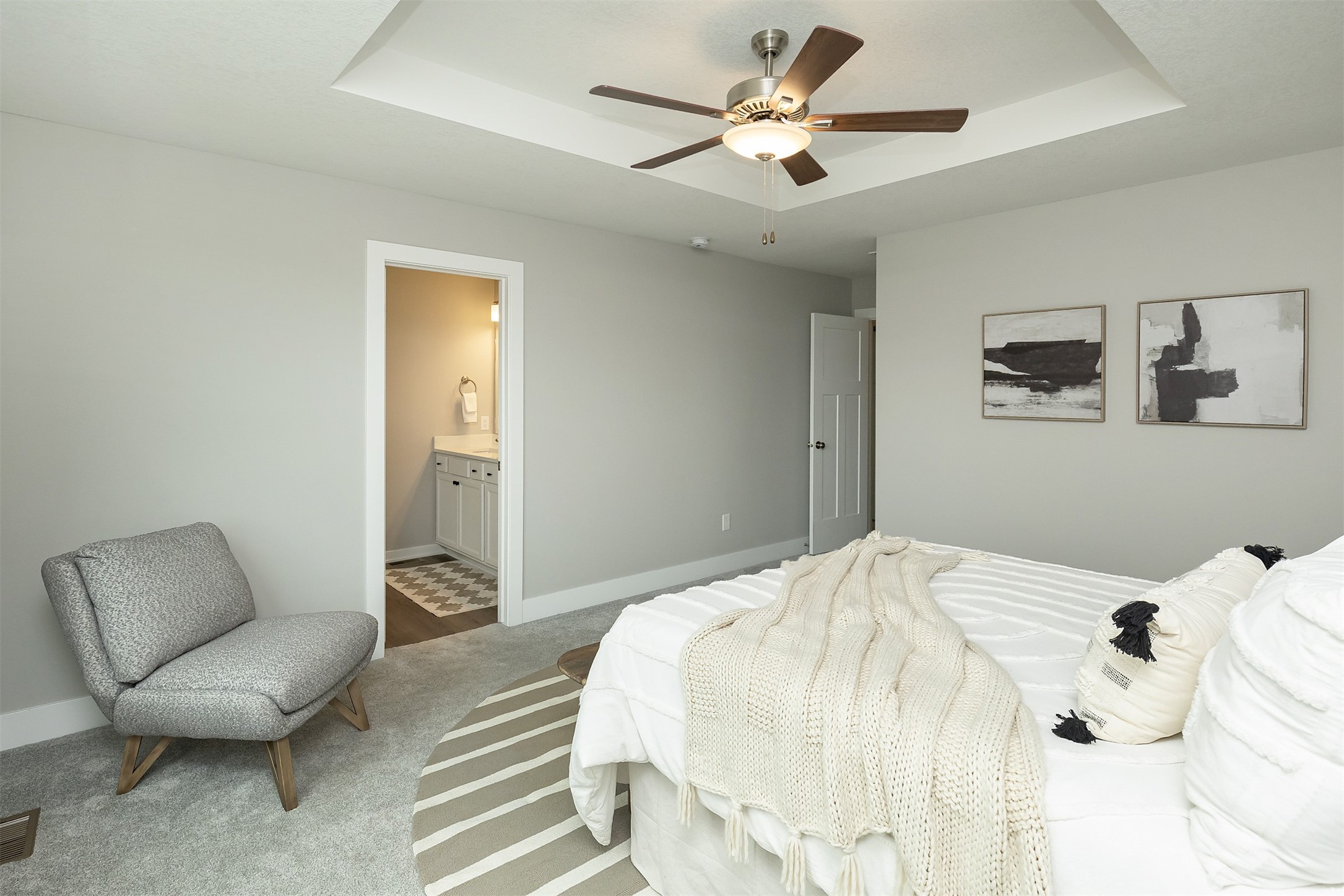 2815 SE Bluestem Drive