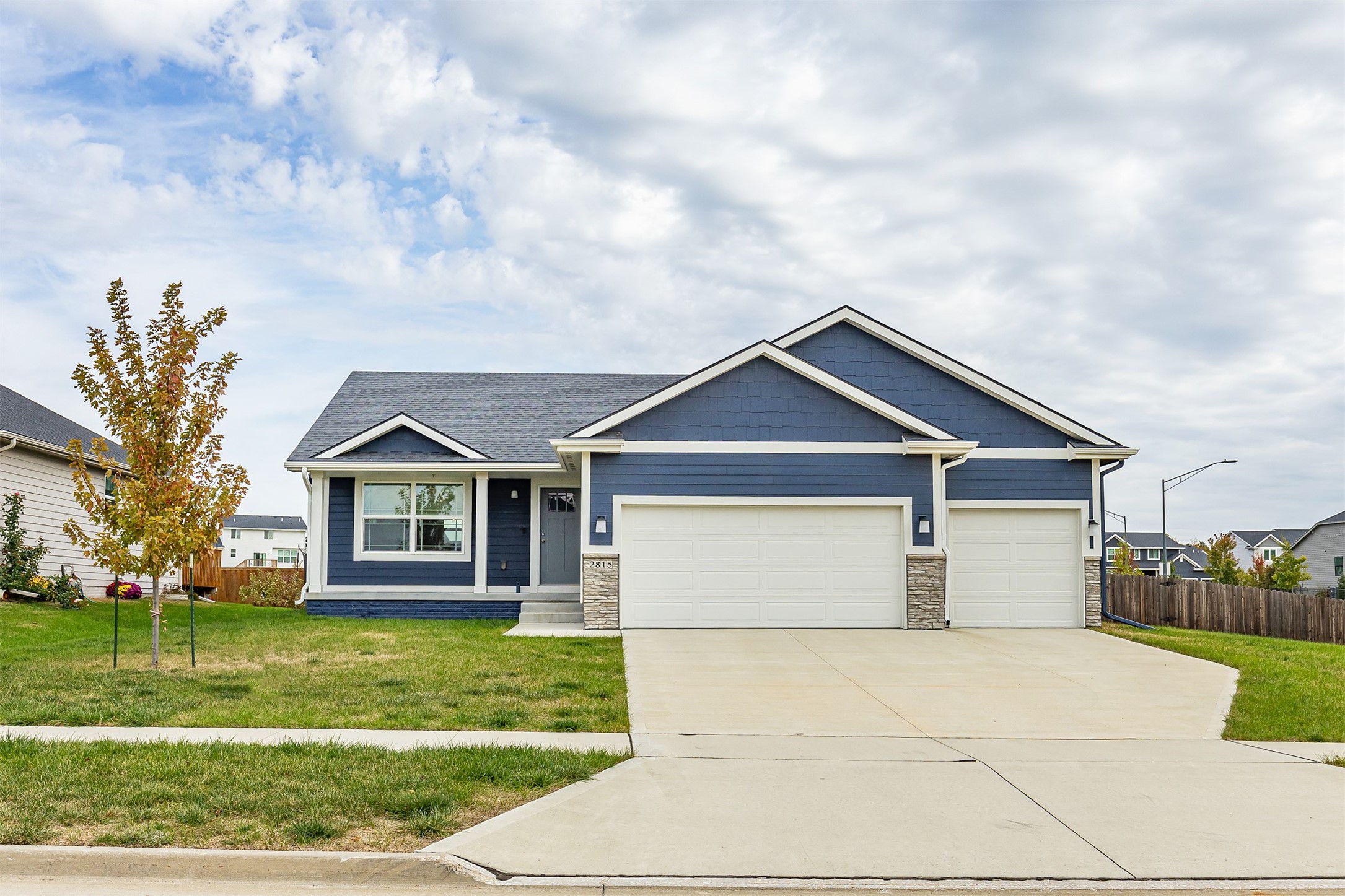 2815 SE Bluestem Drive