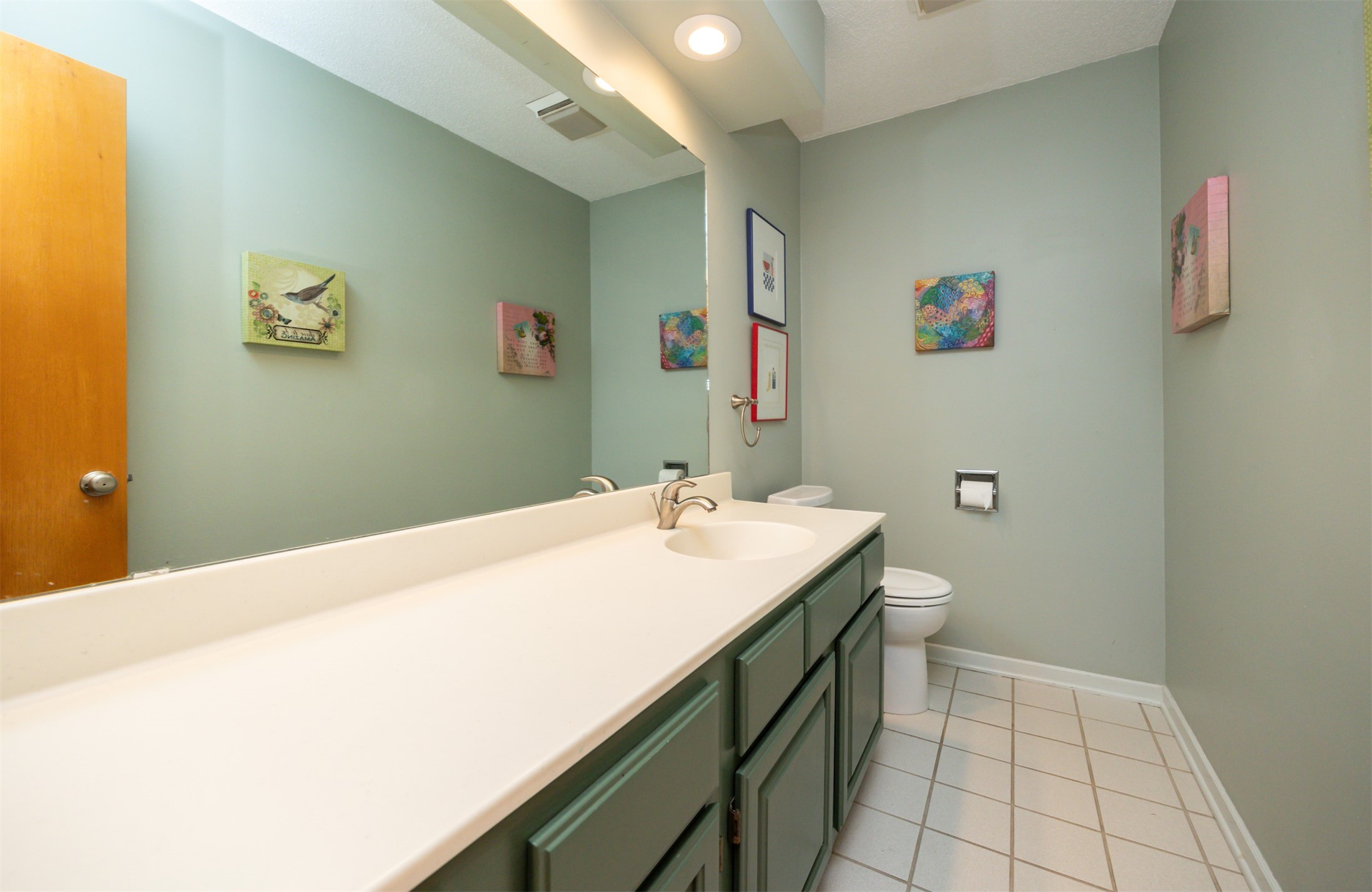 3916 Greenview Drive