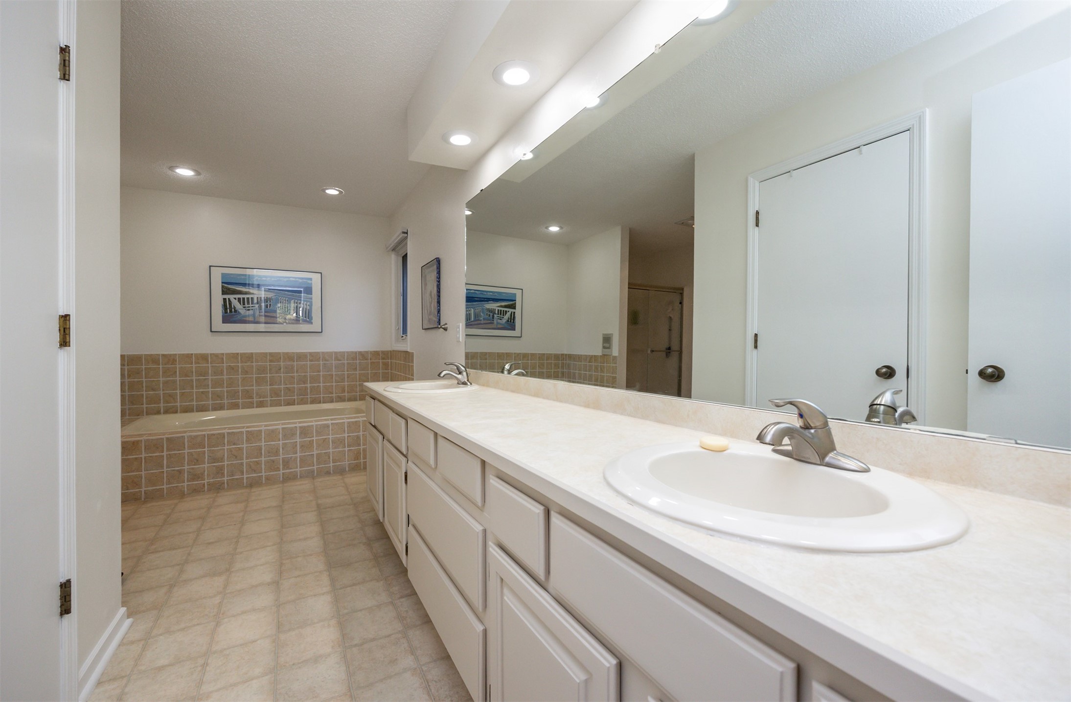 3916 Greenview Drive