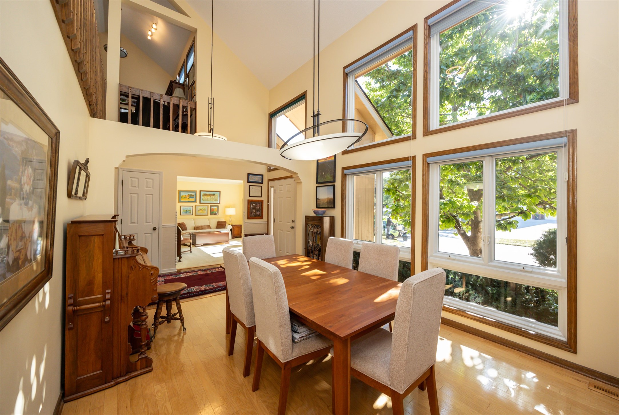 3916 Greenview Drive