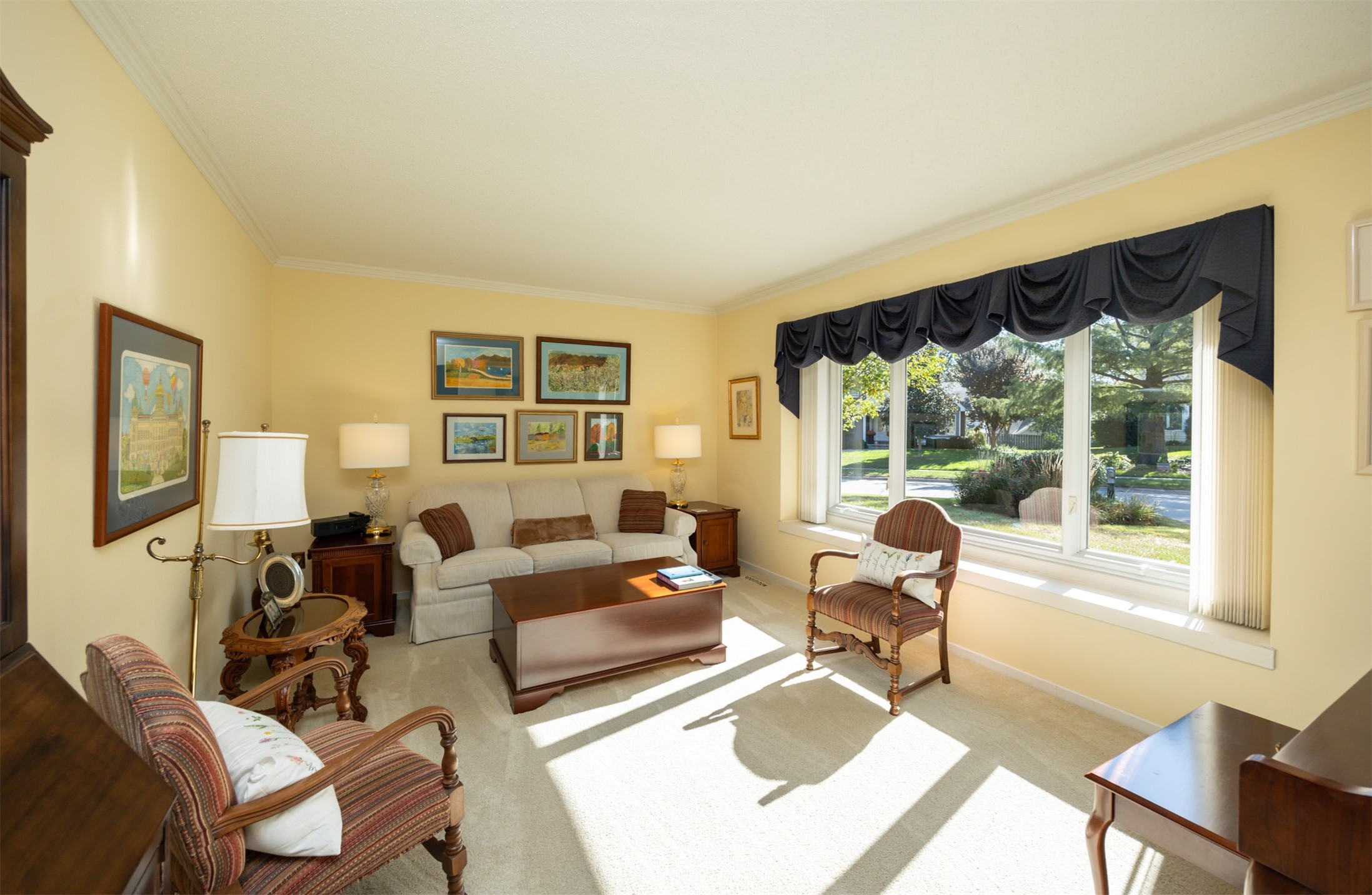 3916 Greenview Drive