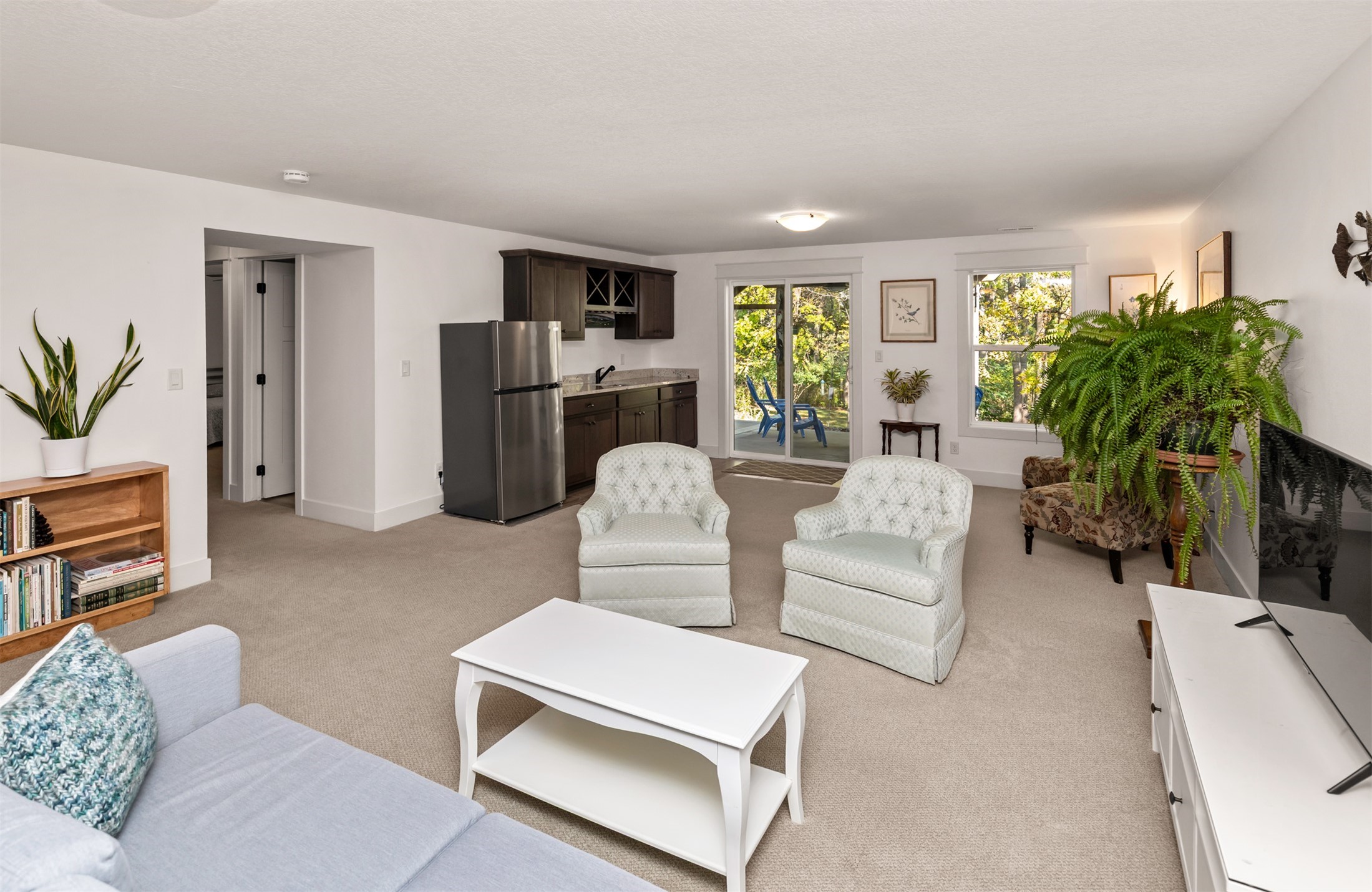 14405 Holcomb Avenue