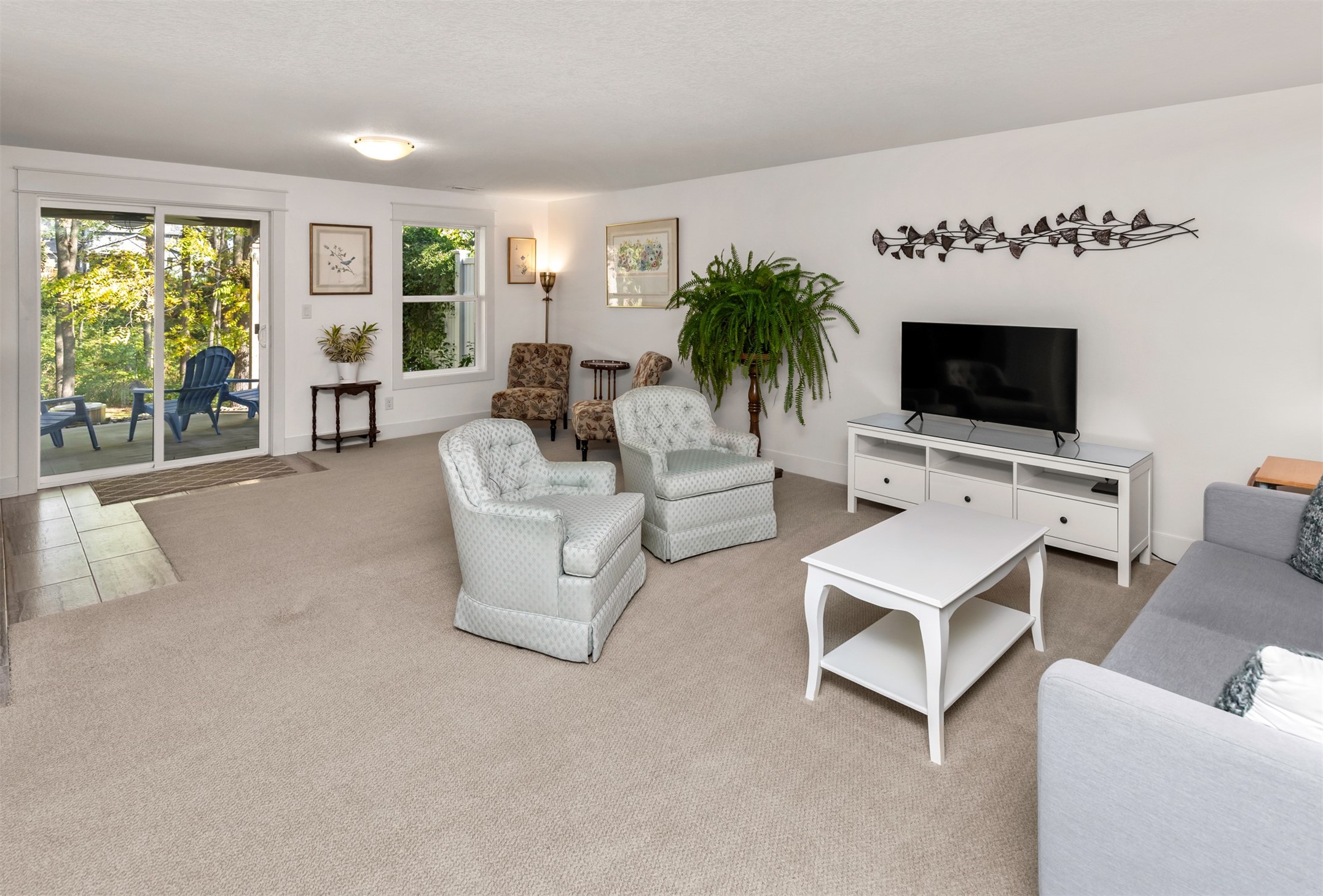 14405 Holcomb Avenue