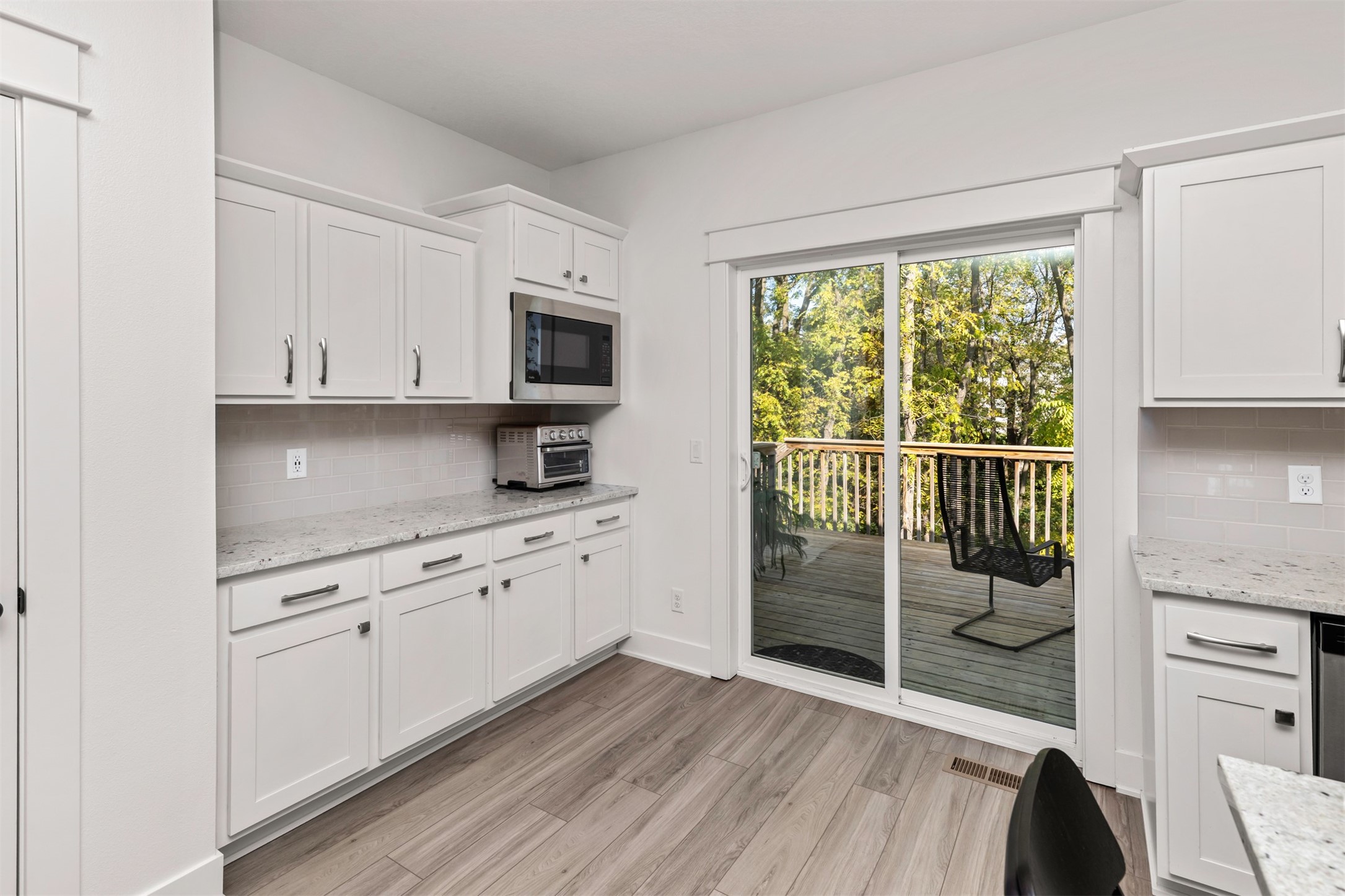 14405 Holcomb Avenue