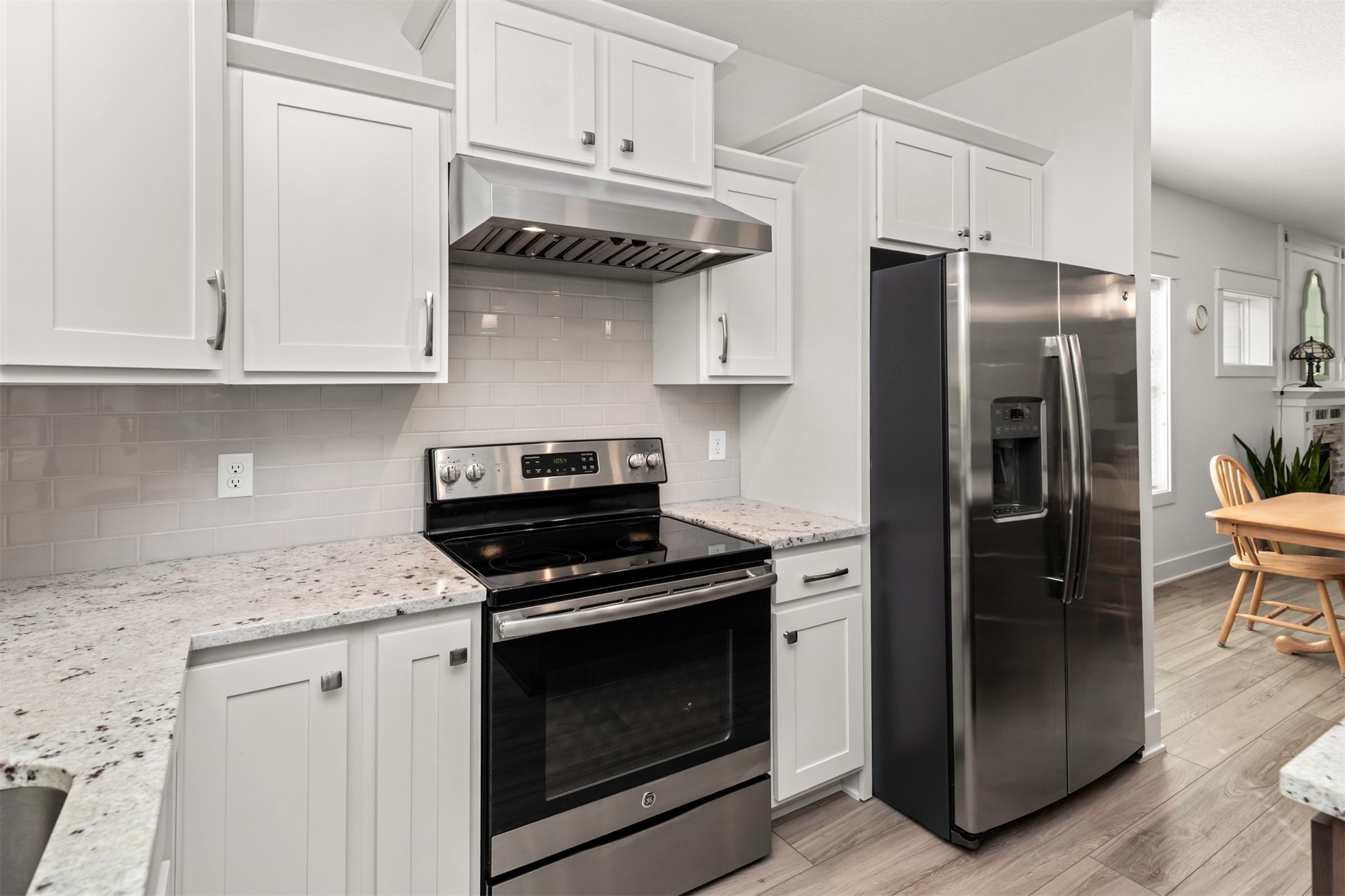 14405 Holcomb Avenue