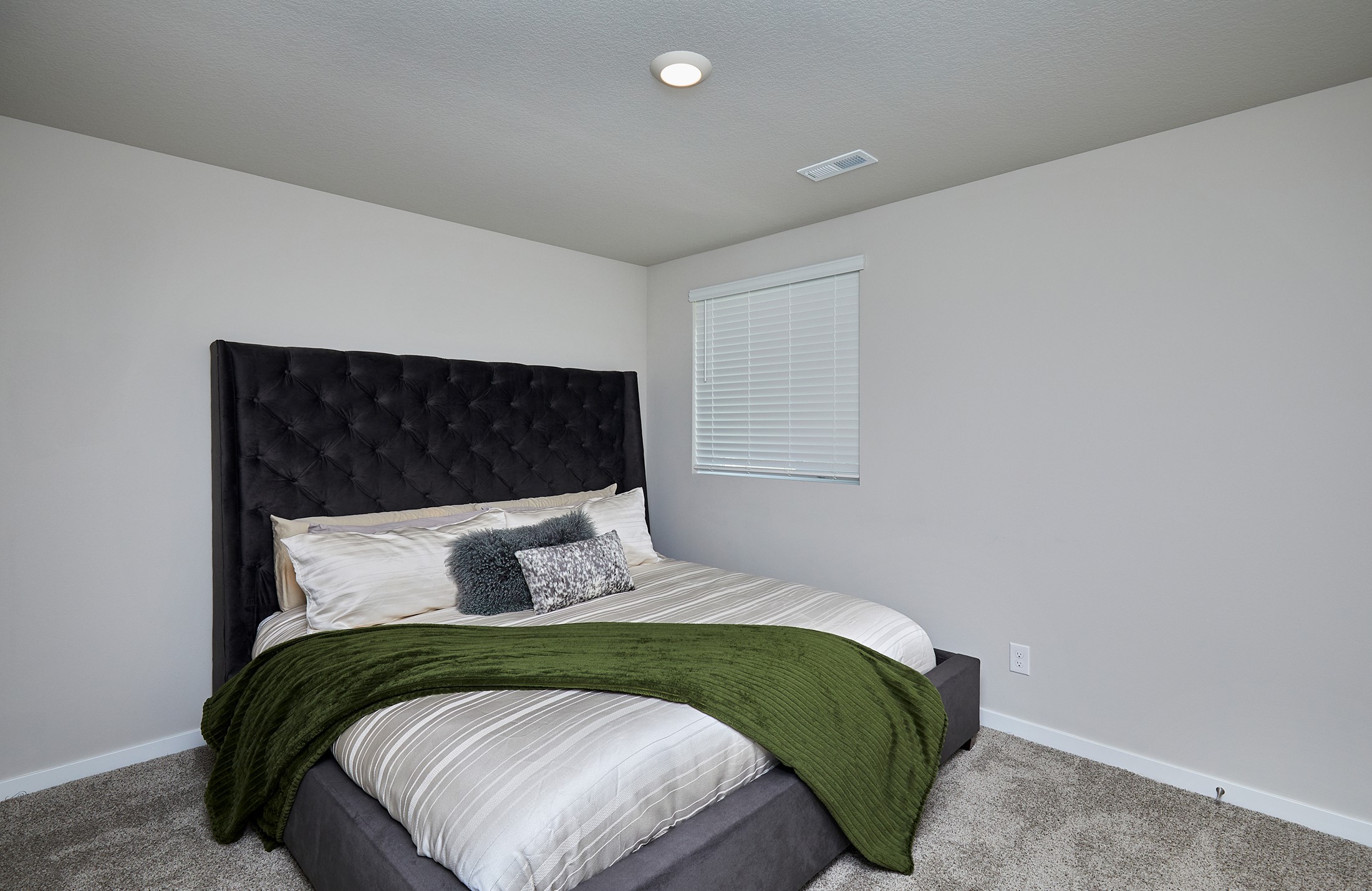 1055 Northview Drive