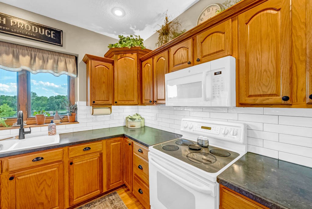7845 NE 110th Avenue