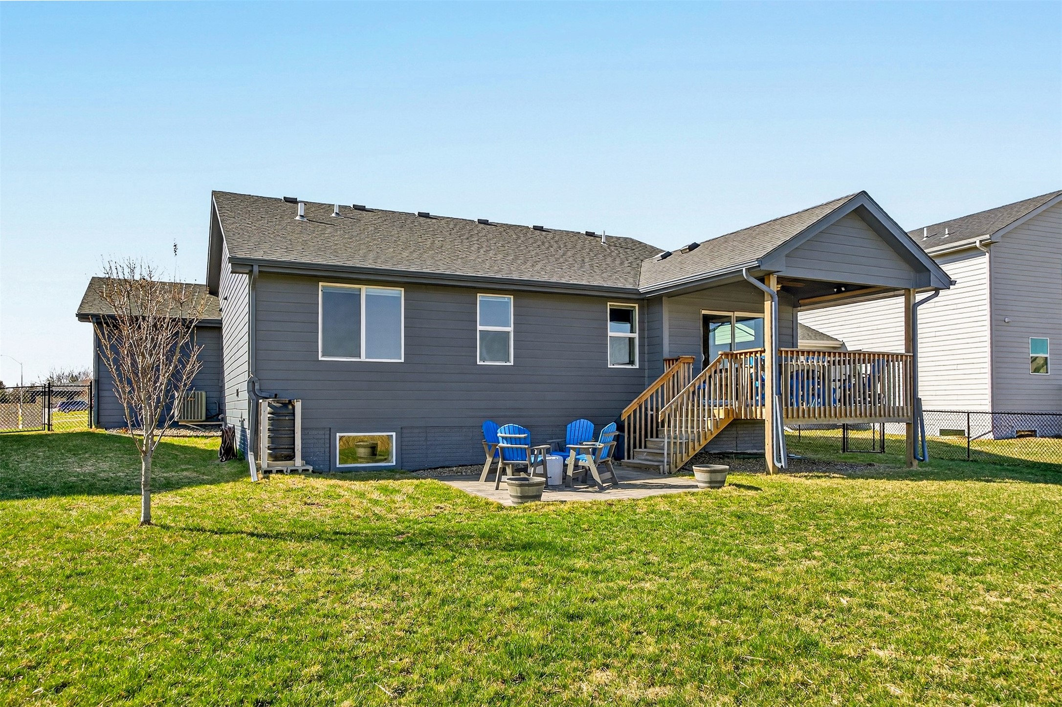 425 SE Esker Ridge Drive