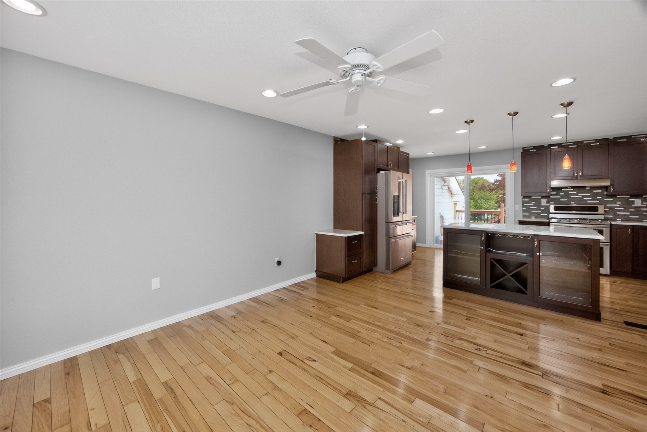 9505 Dennis Drive